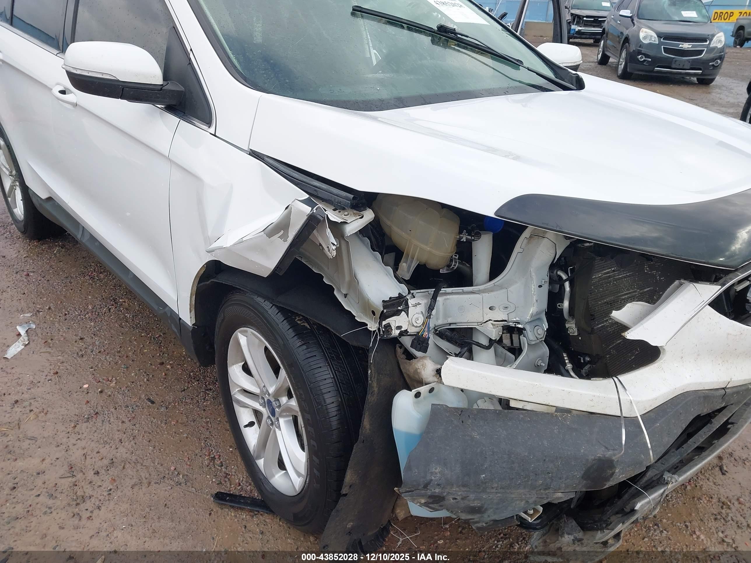 FORD EDGE image 6
