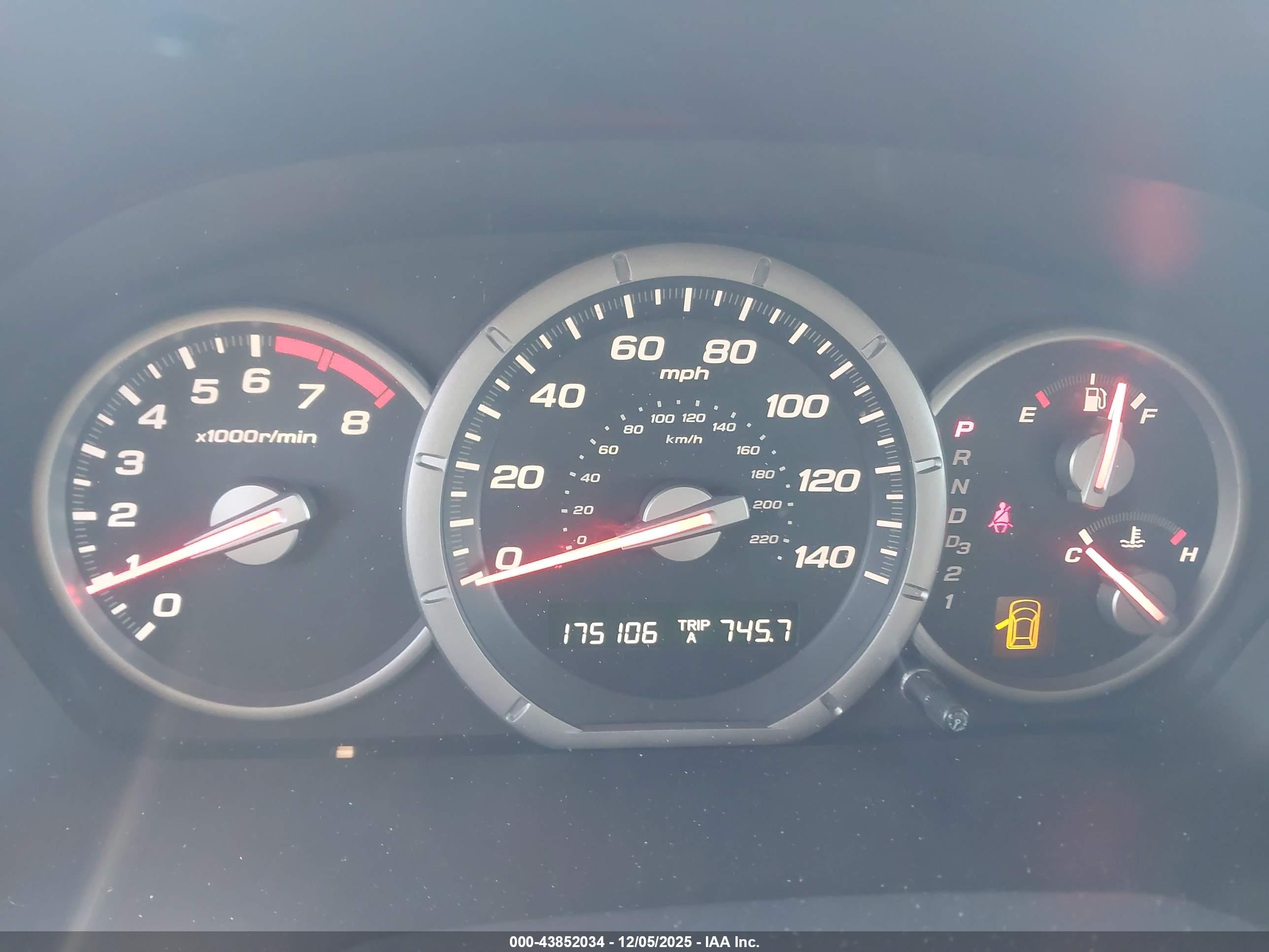 HONDA PILOT image 7
