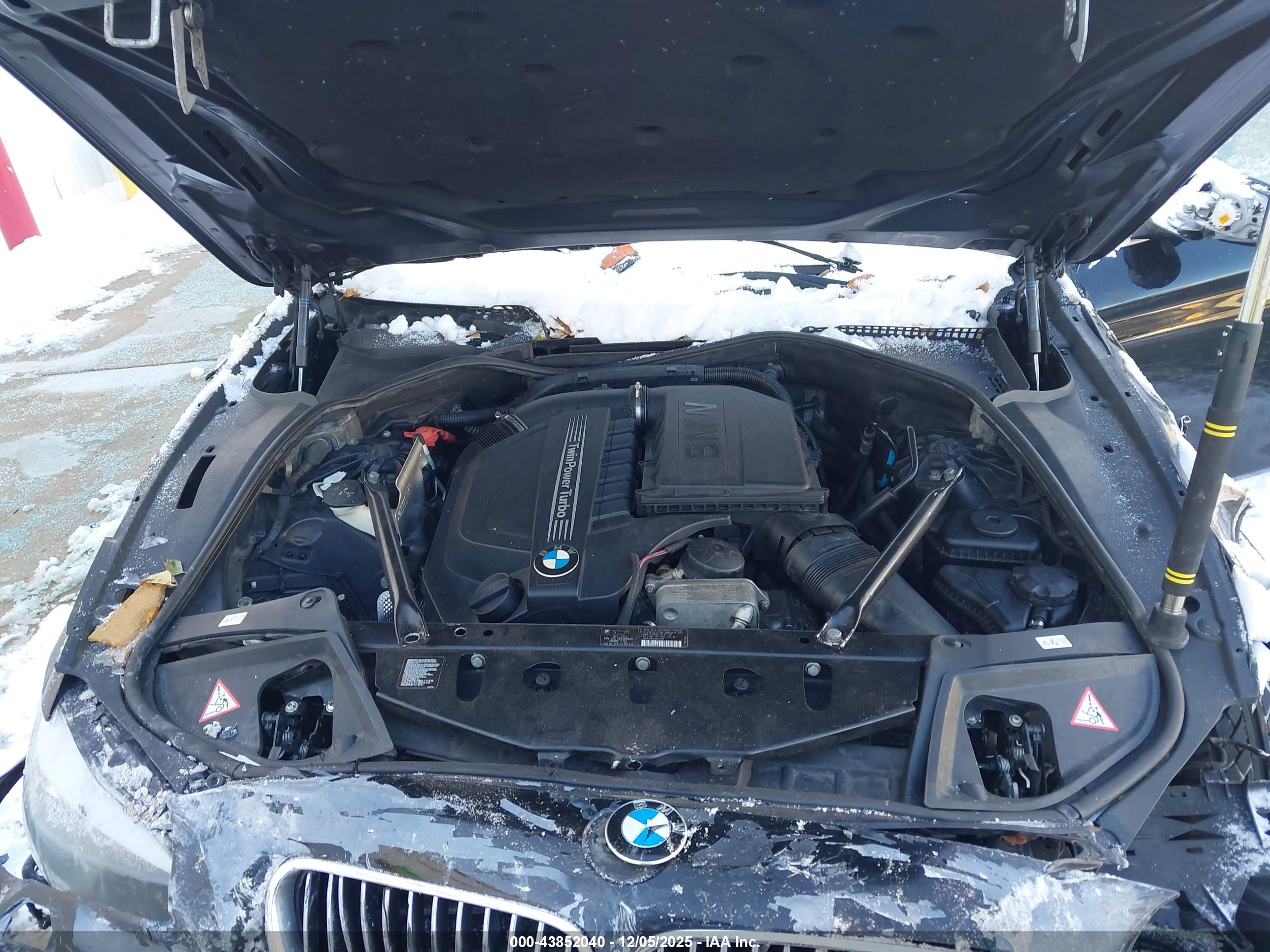 BMW 535I image 10