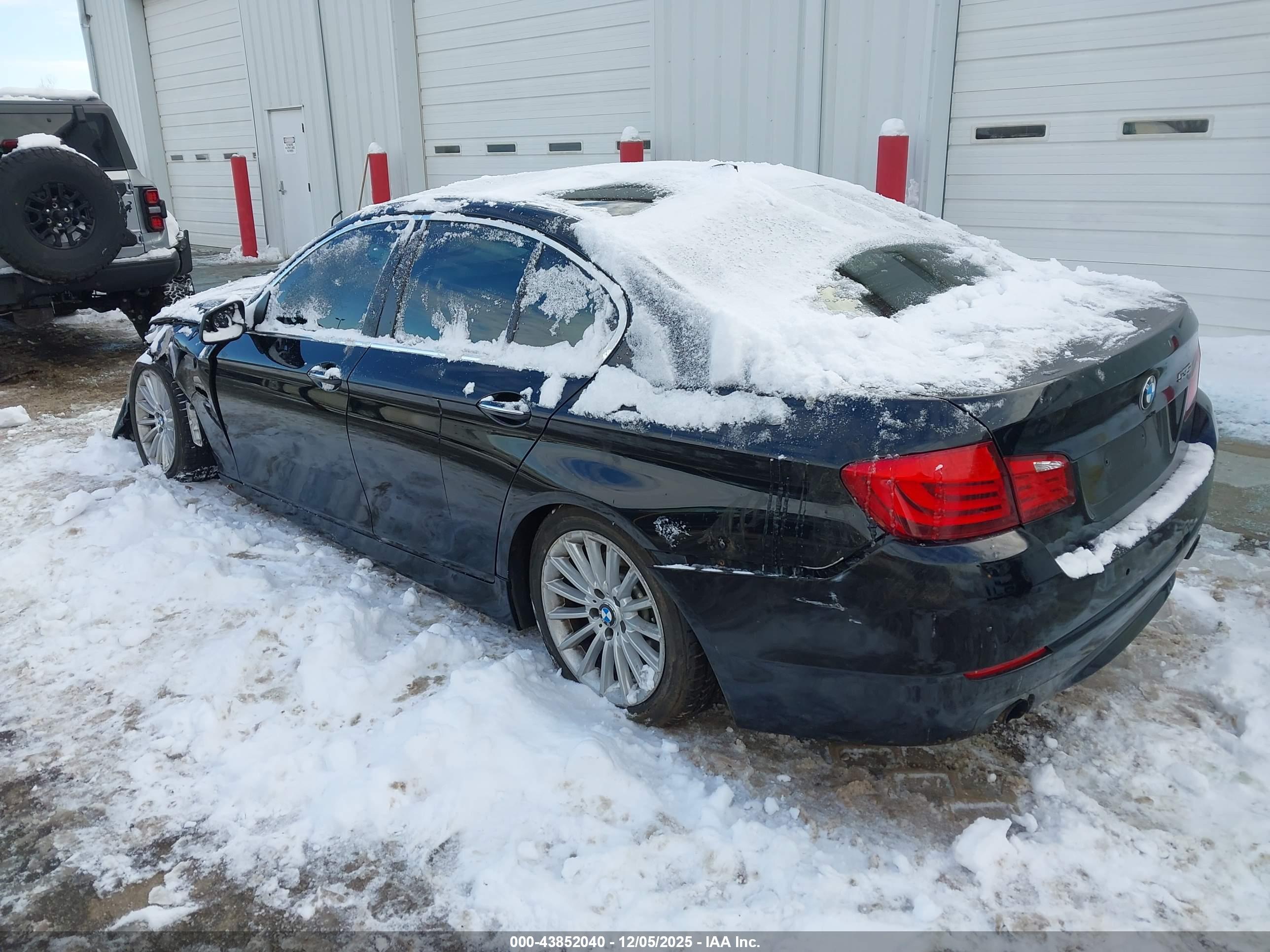 BMW 535I image 3
