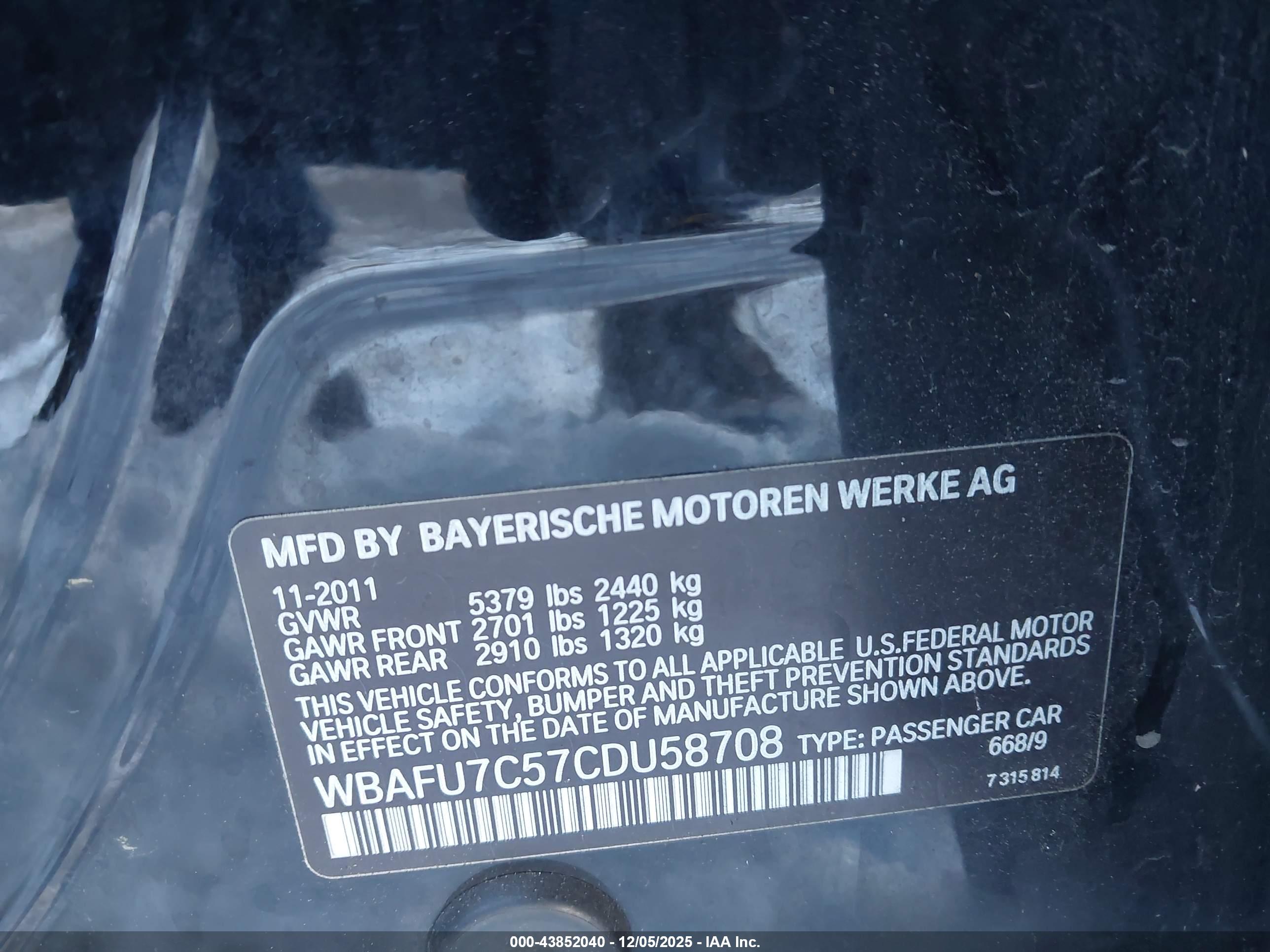 BMW 535I image 9