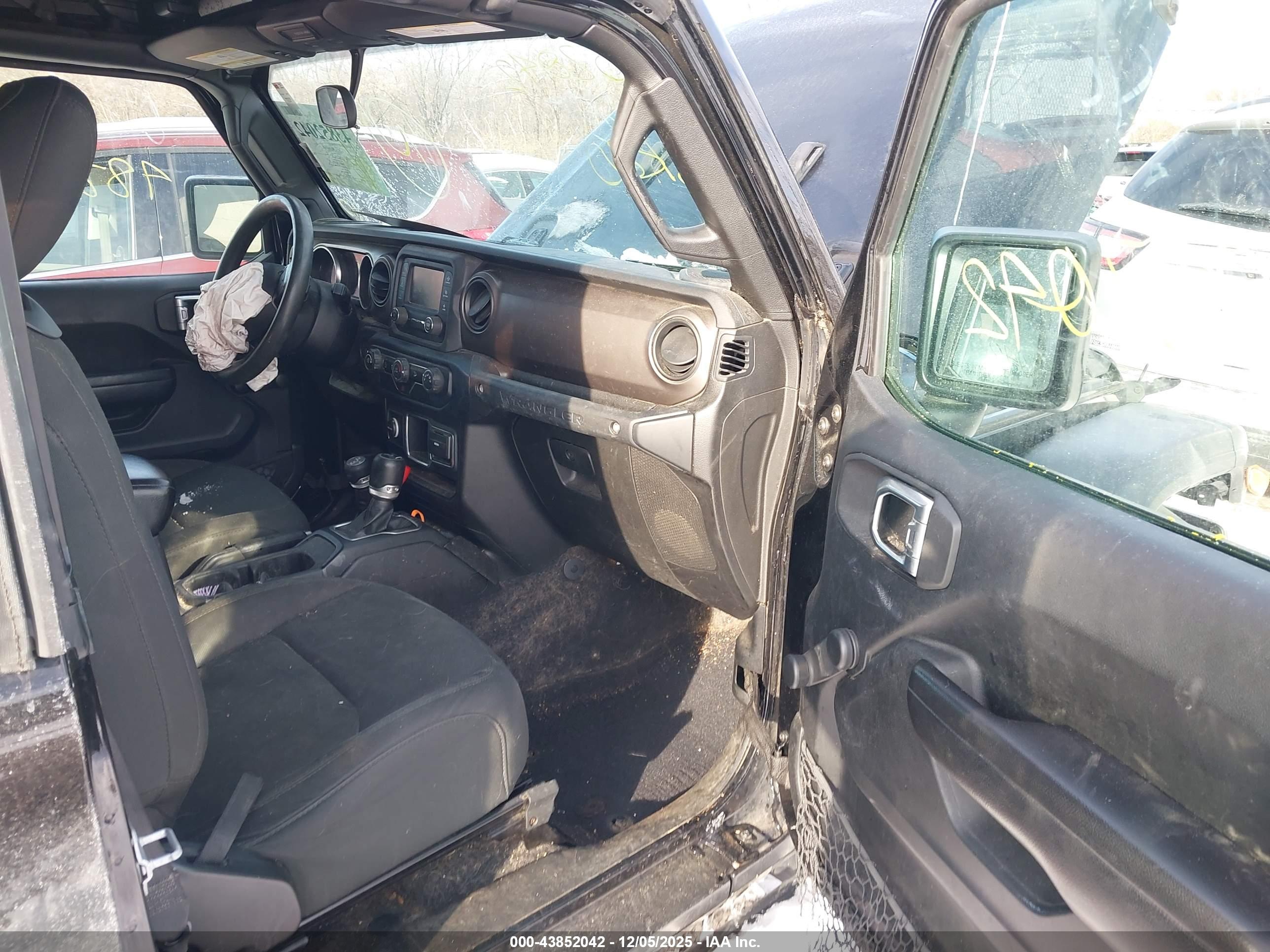 JEEP WRANGLER image 5