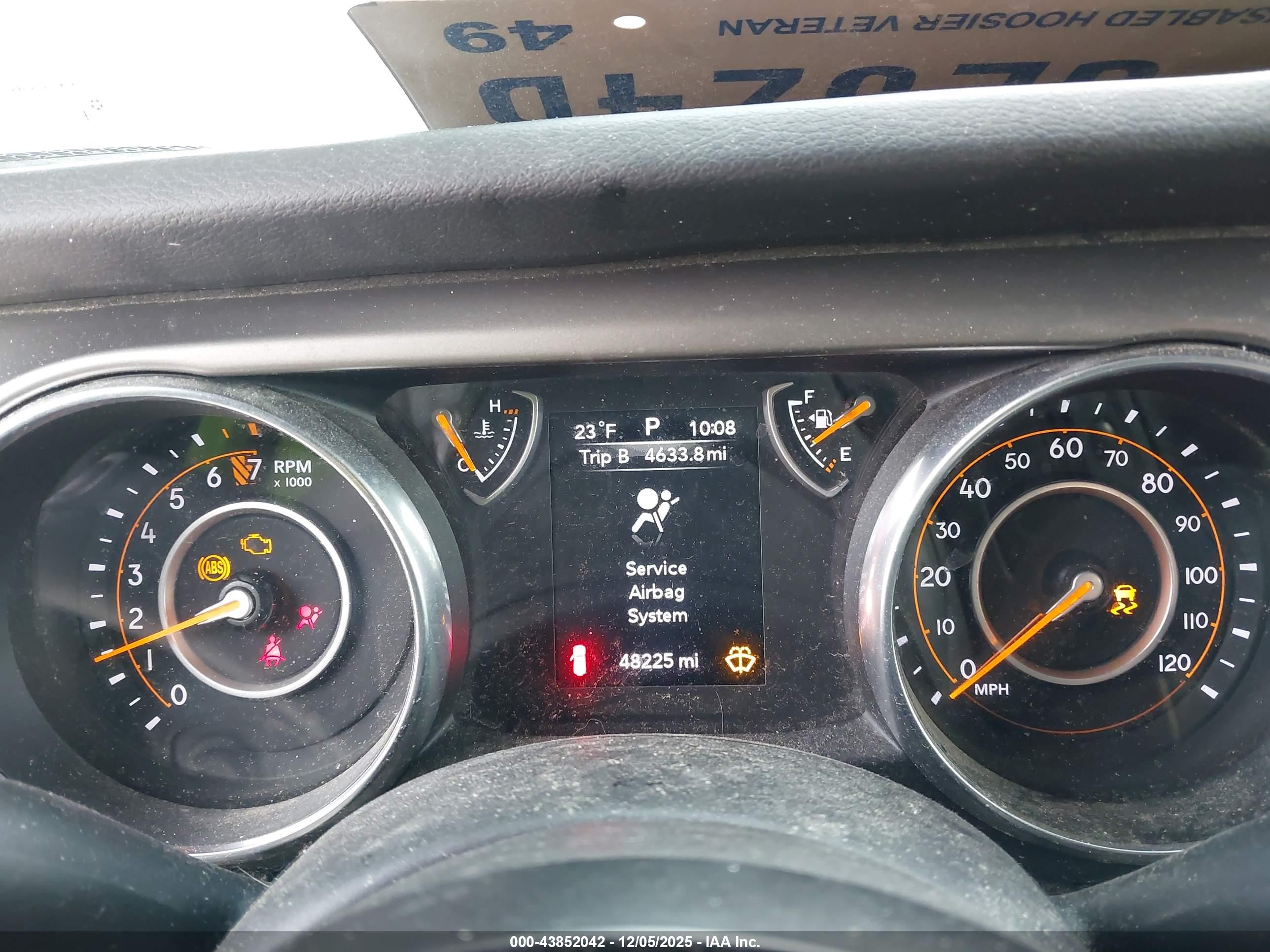 JEEP WRANGLER image 7