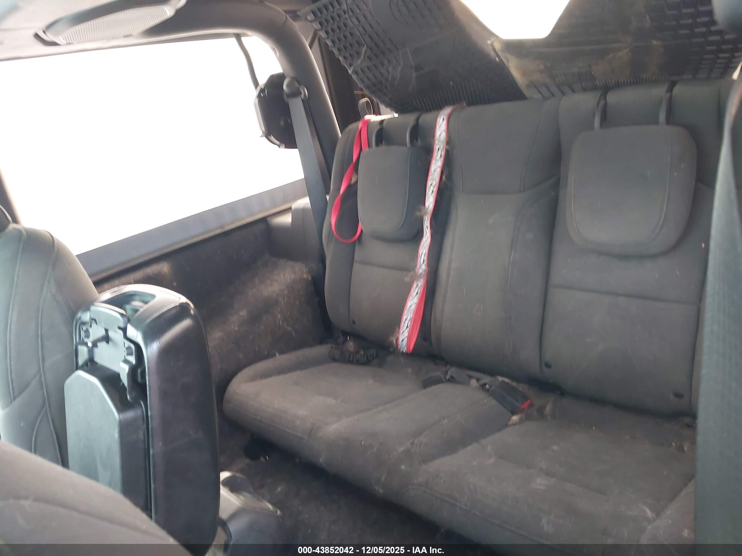 JEEP WRANGLER image 8