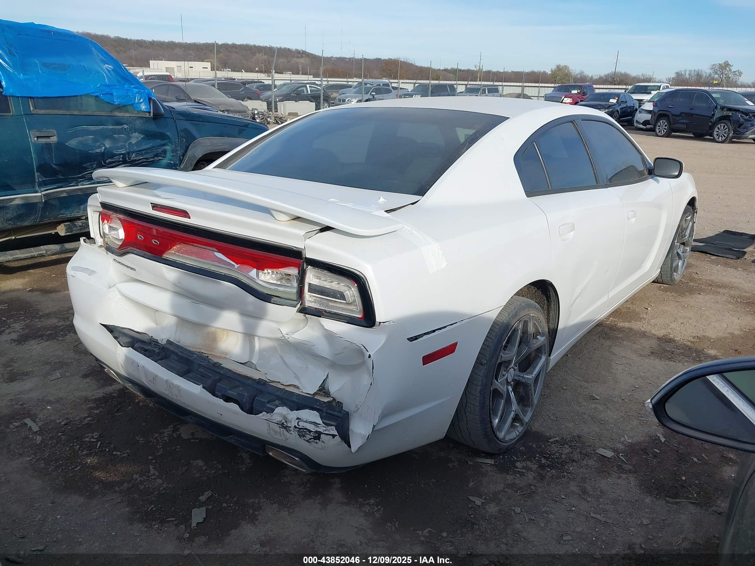 DODGE CHARGER image 4
