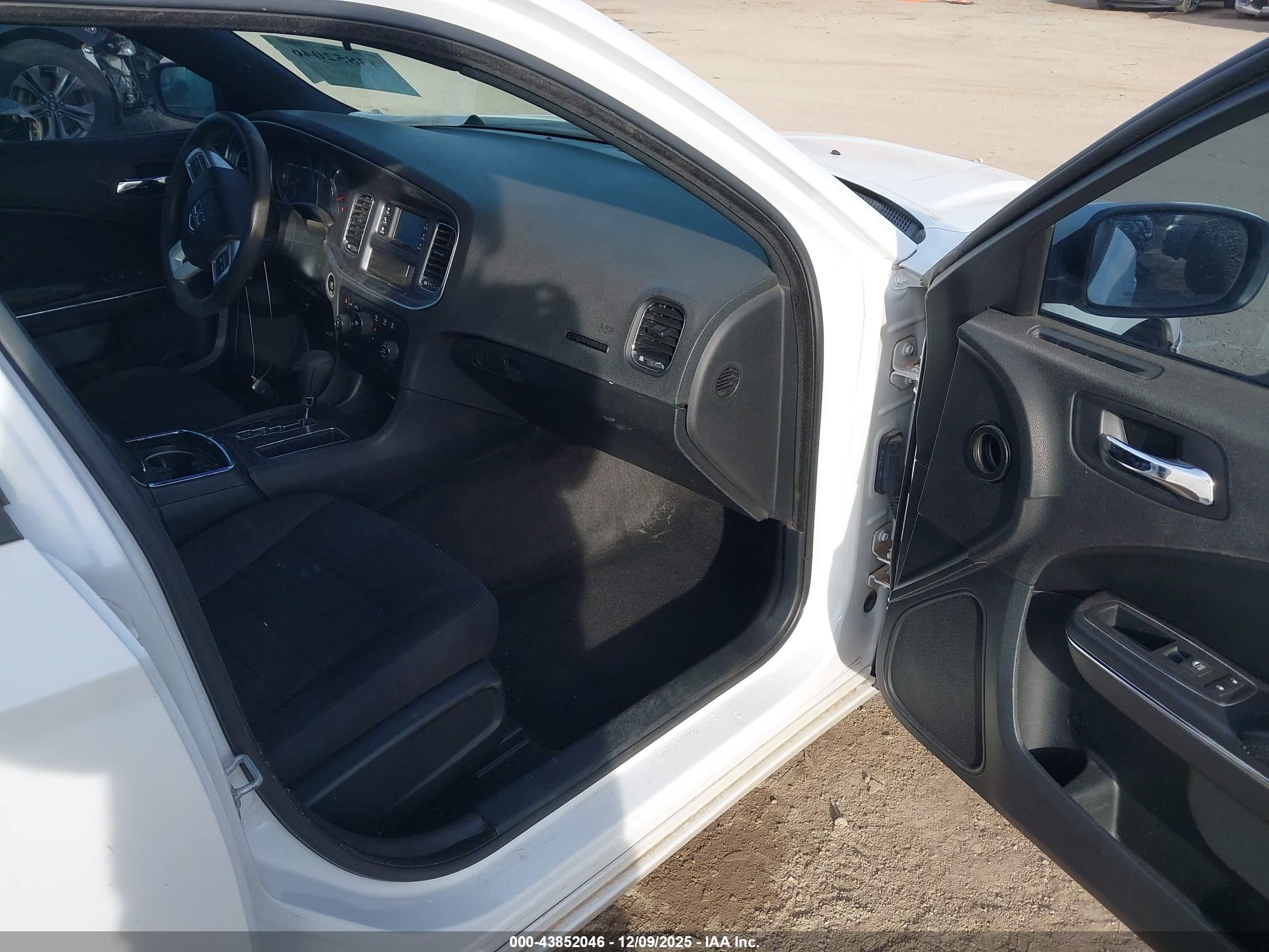 DODGE CHARGER image 5