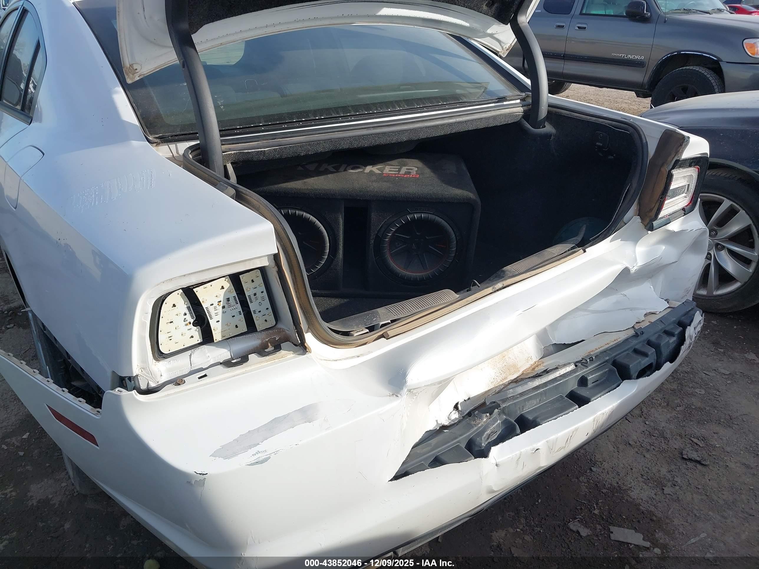 DODGE CHARGER image 6