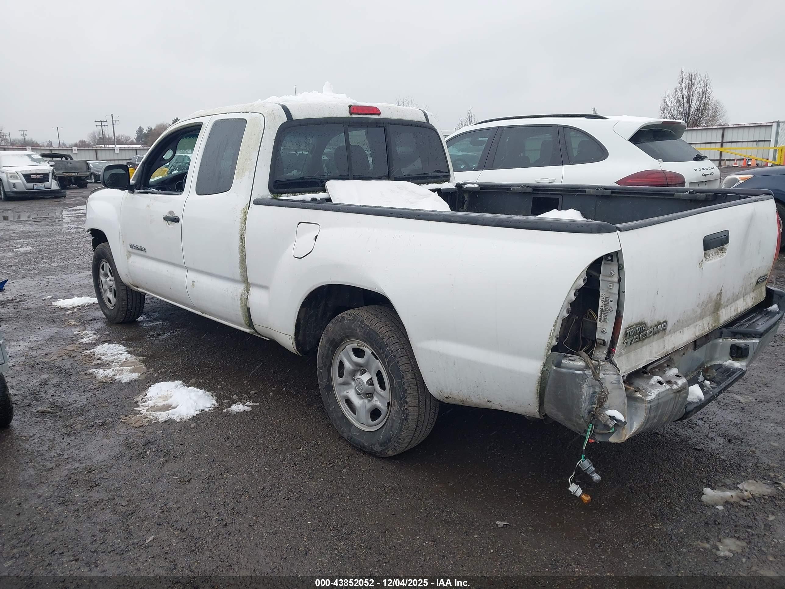 TOYOTA TACOMA image 3