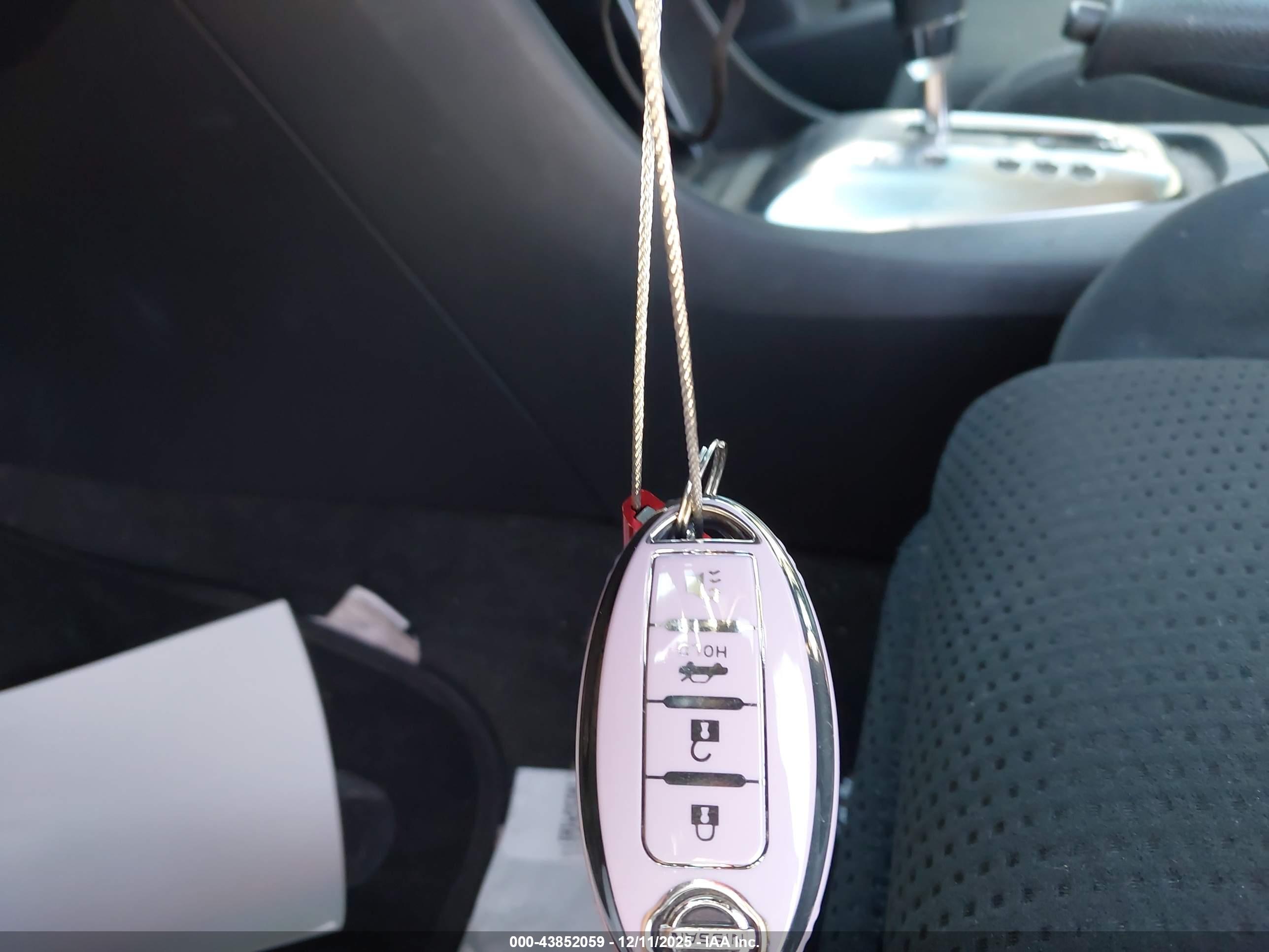 NISSAN ALTIMA image 11