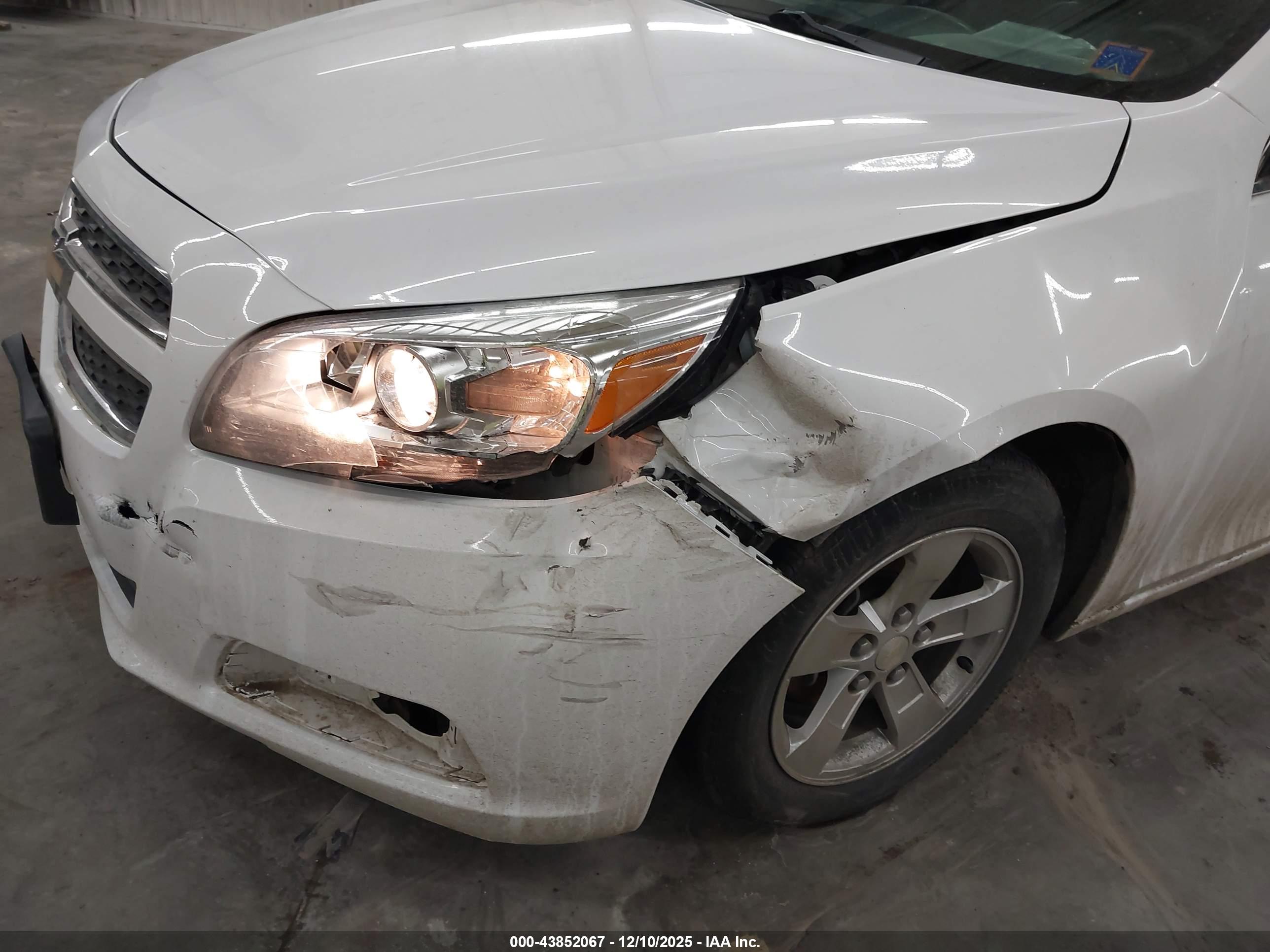 CHEVROLET MALIBU image 6