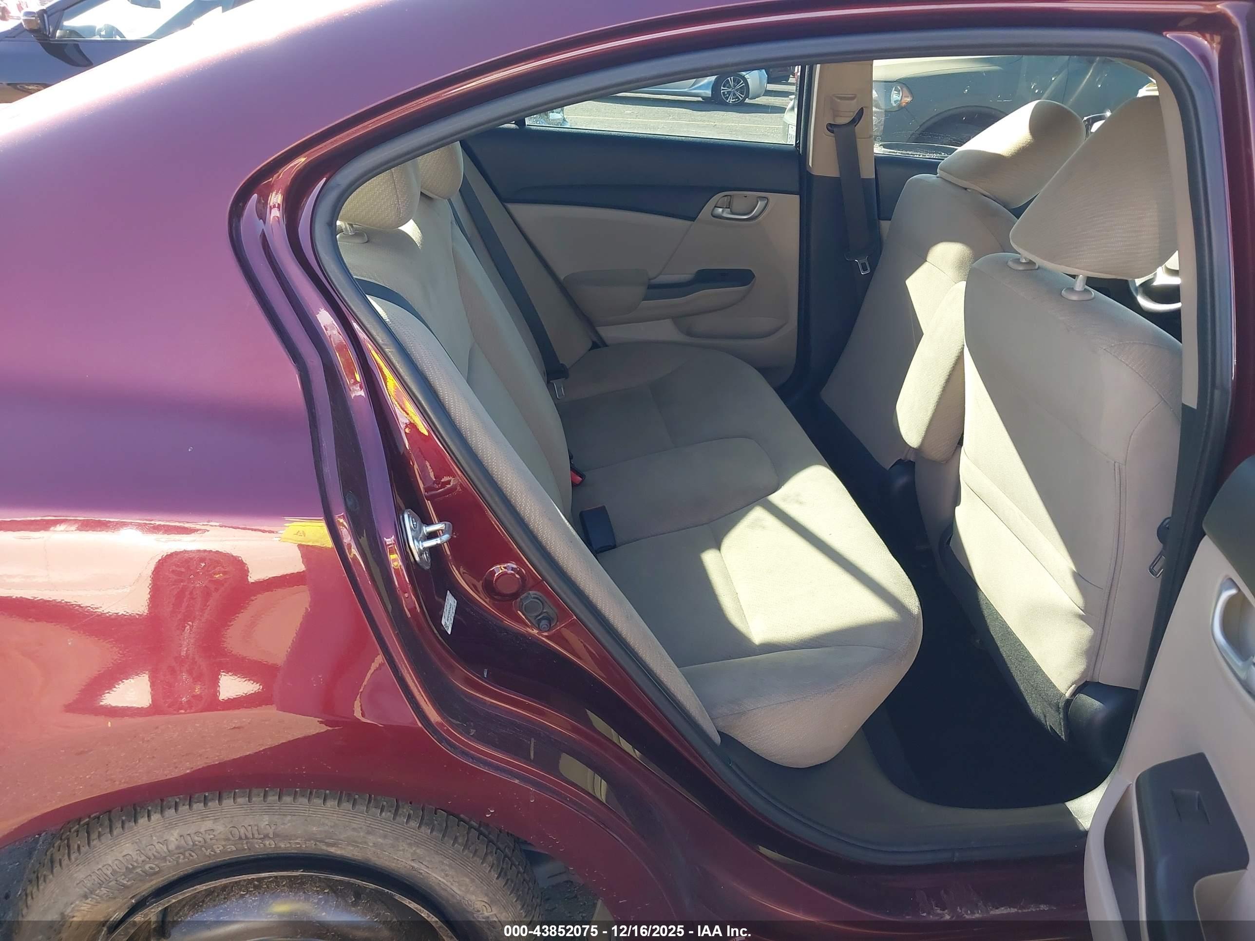 HONDA CIVIC image 8
