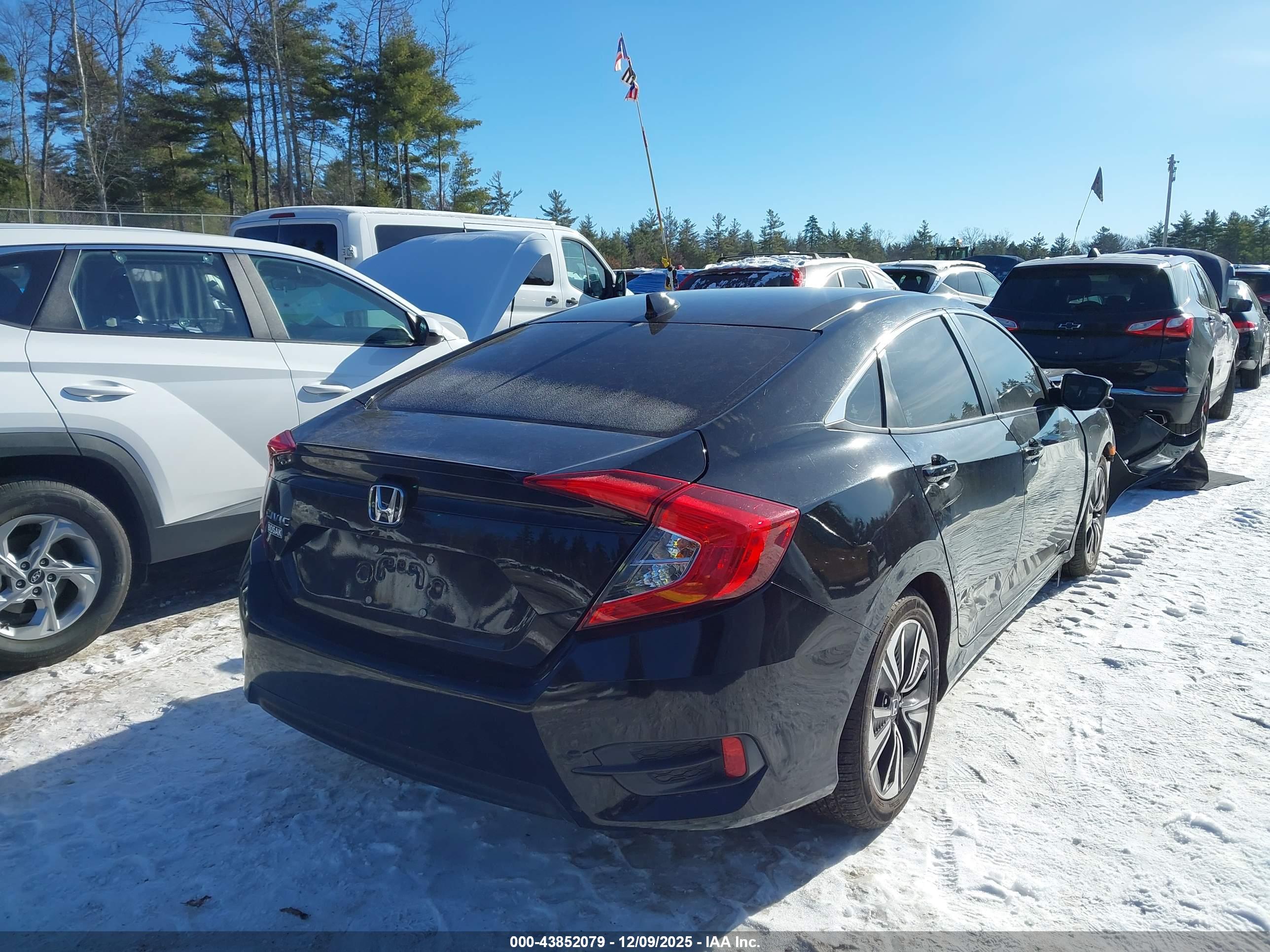 HONDA CIVIC image 4