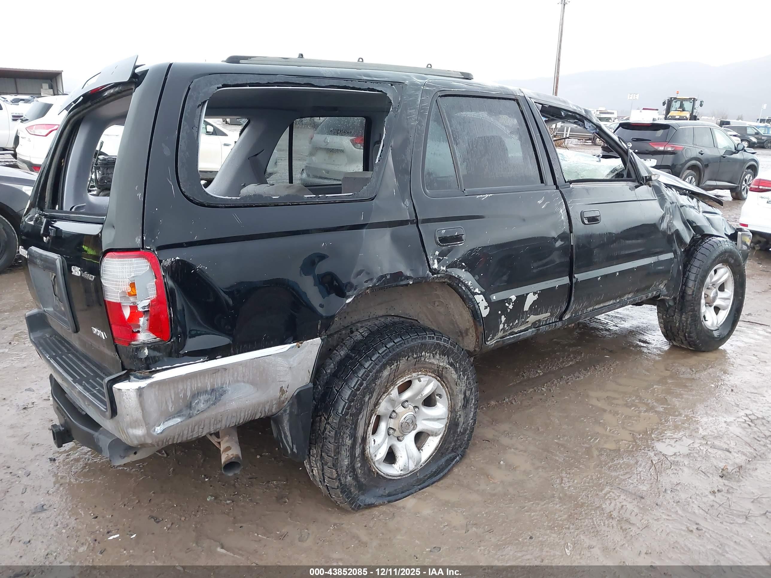 TOYOTA 4RUNNER image 4