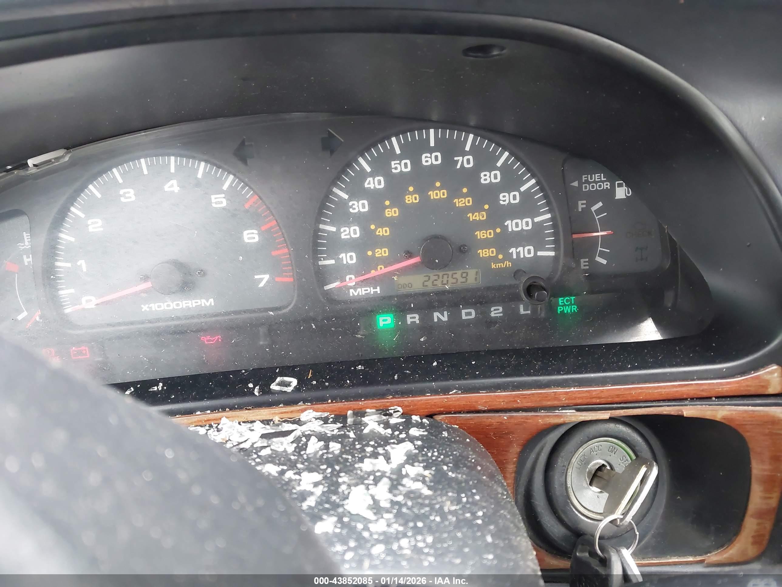 TOYOTA 4RUNNER image 7