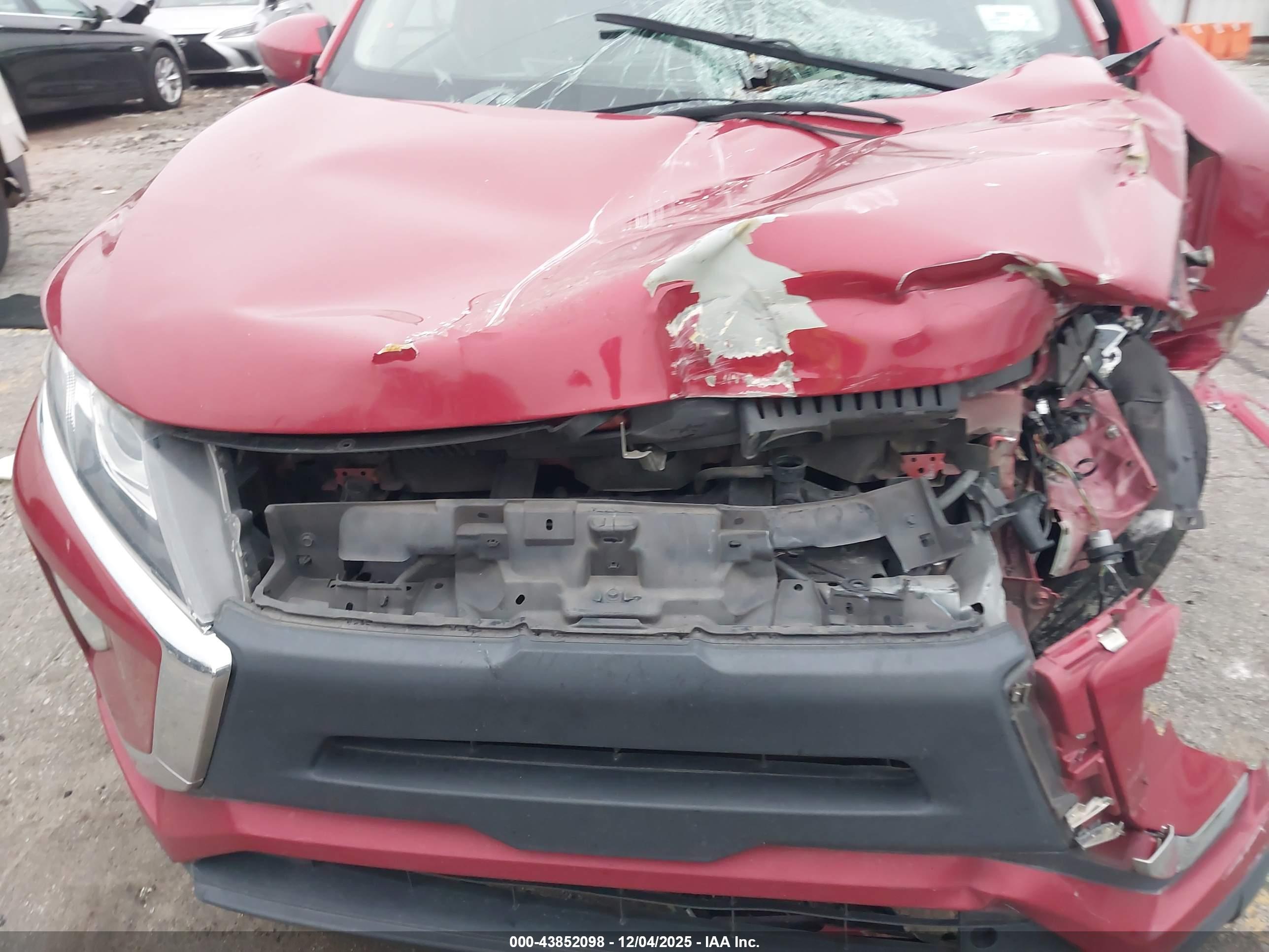 MITSUBISHI ECLIPSE image 10