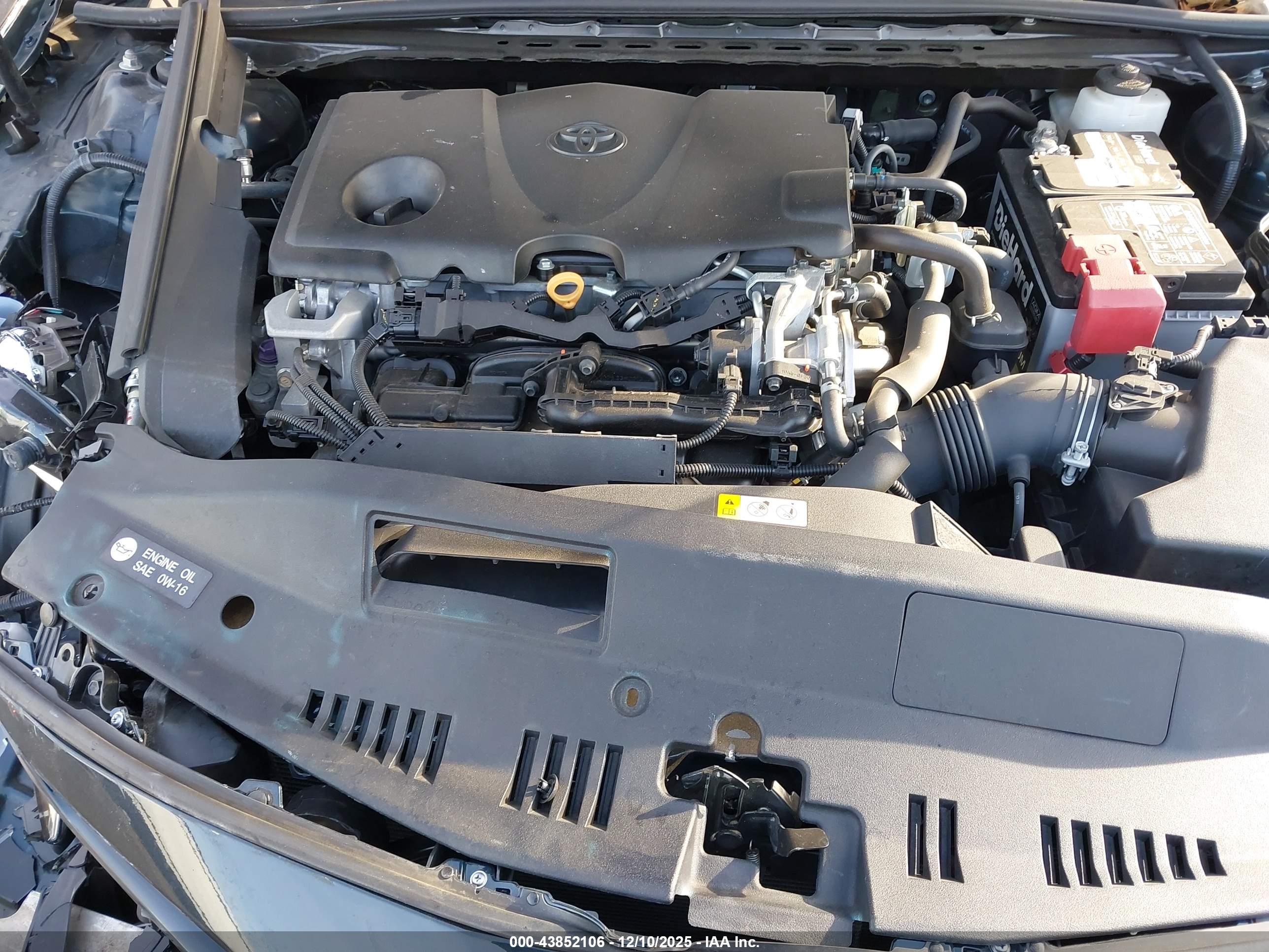 TOYOTA CAMRY image 10