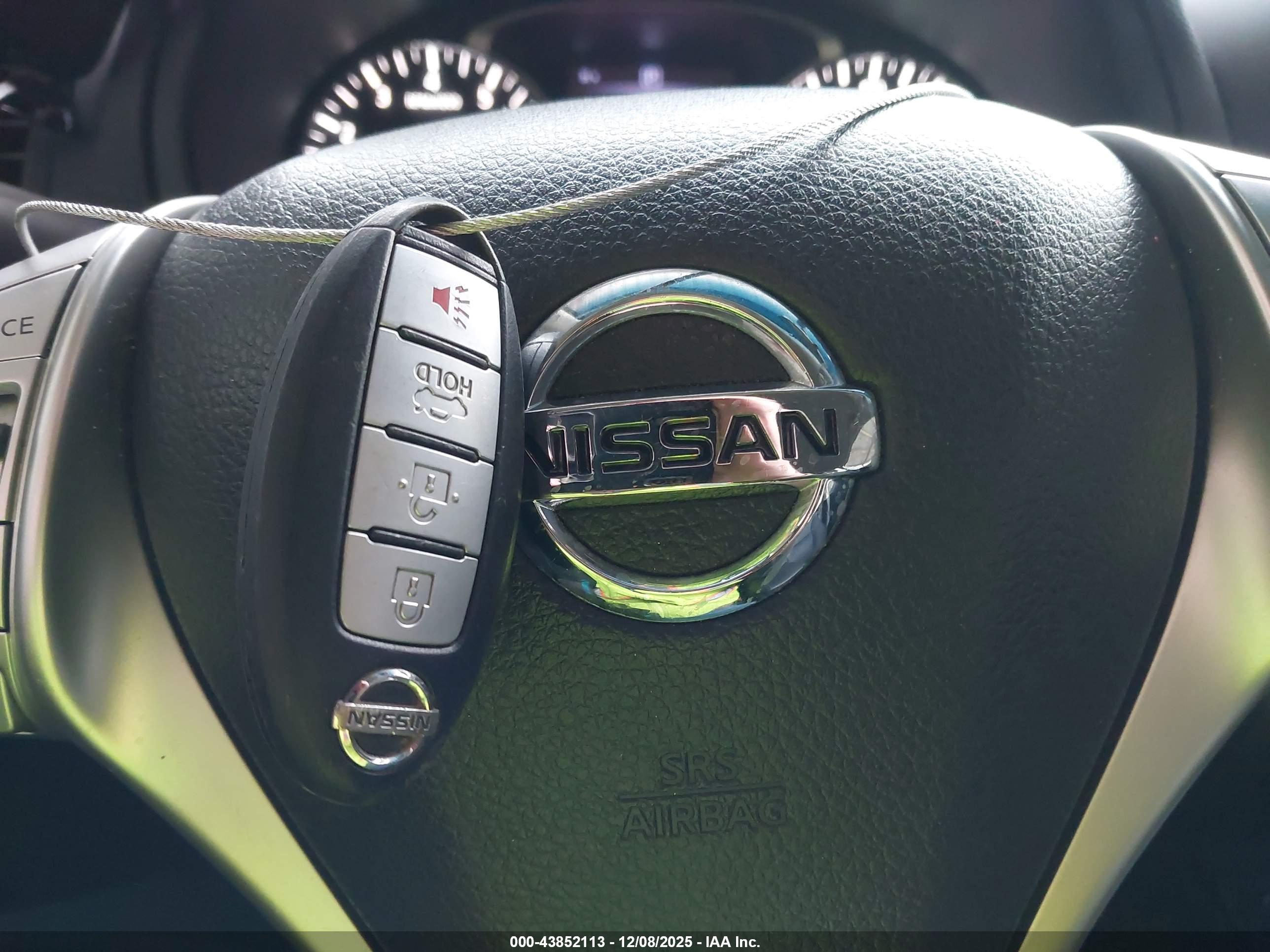 NISSAN ALTIMA image 11