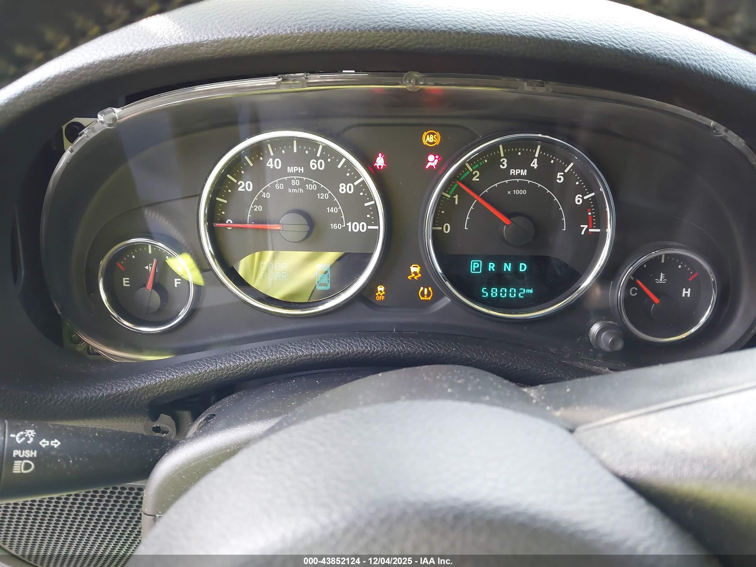 JEEP WRANGLER image 7