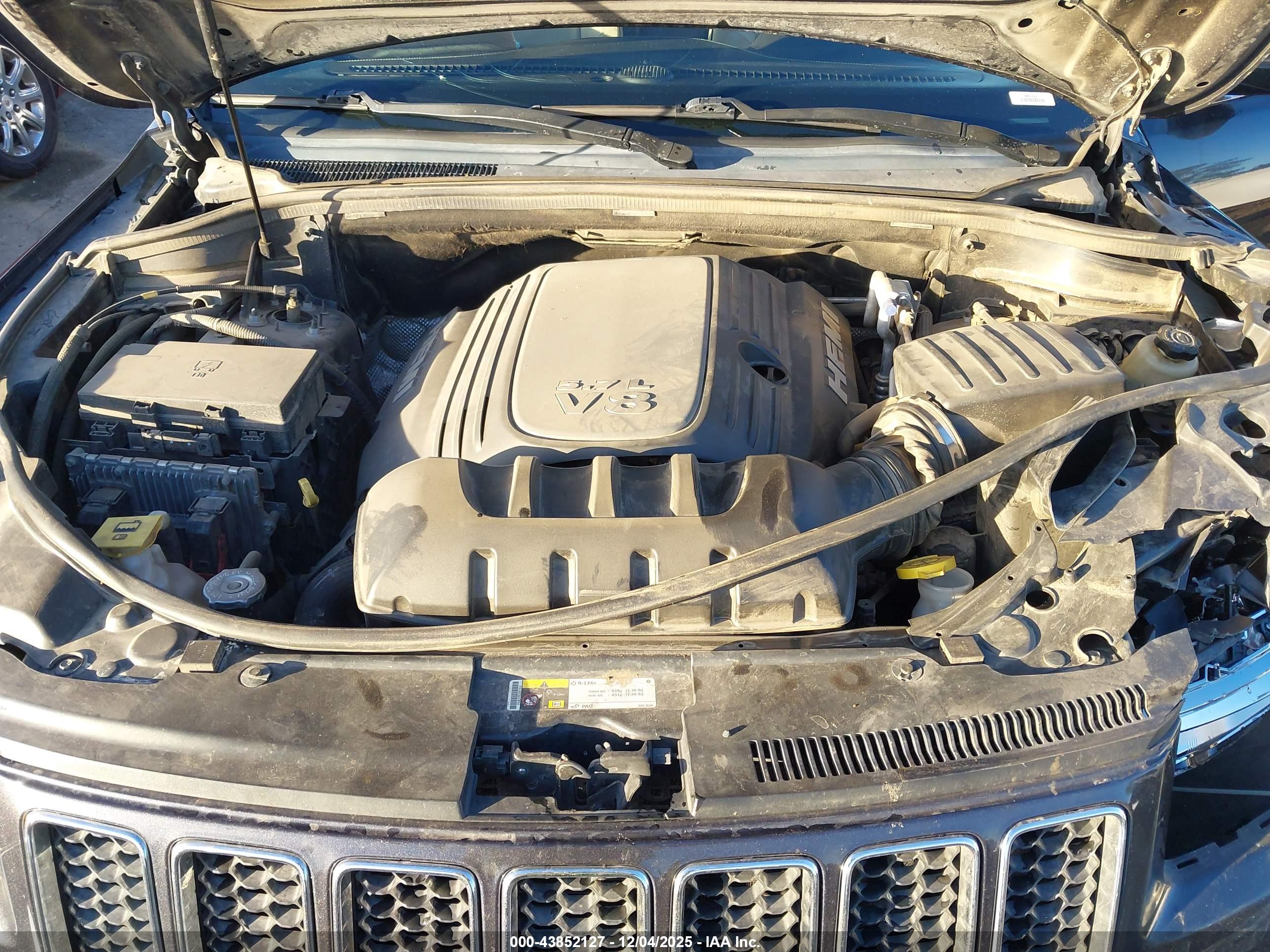JEEP GRAND image 10