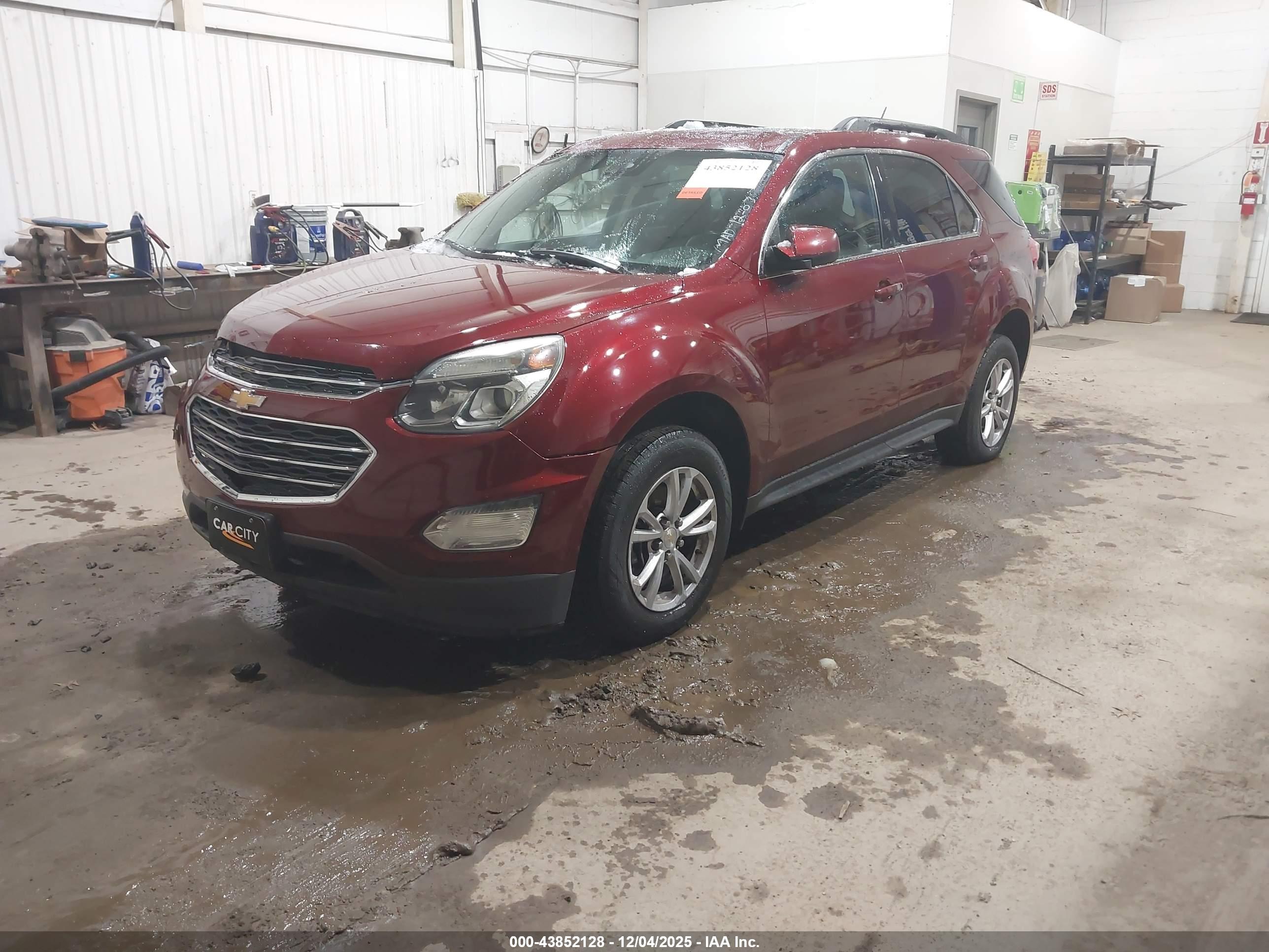 CHEVROLET EQUINOX image 2