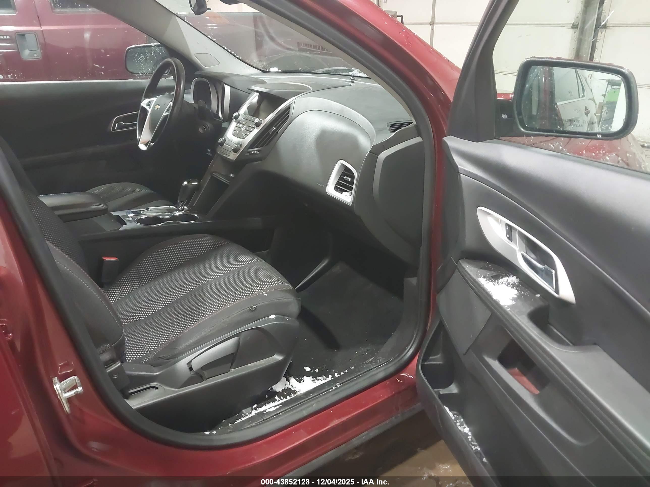 CHEVROLET EQUINOX image 5