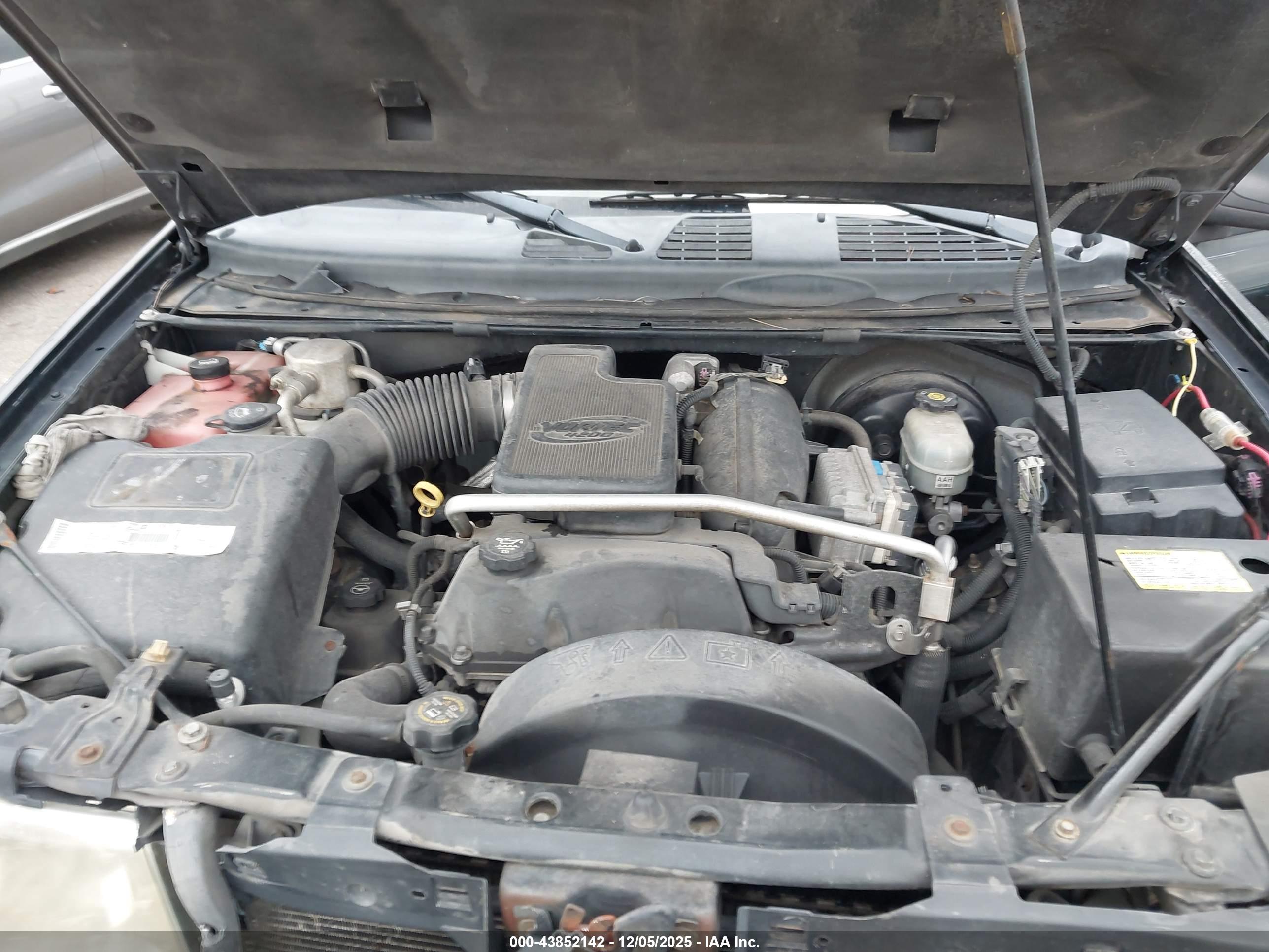 GMC ENVOY image 10