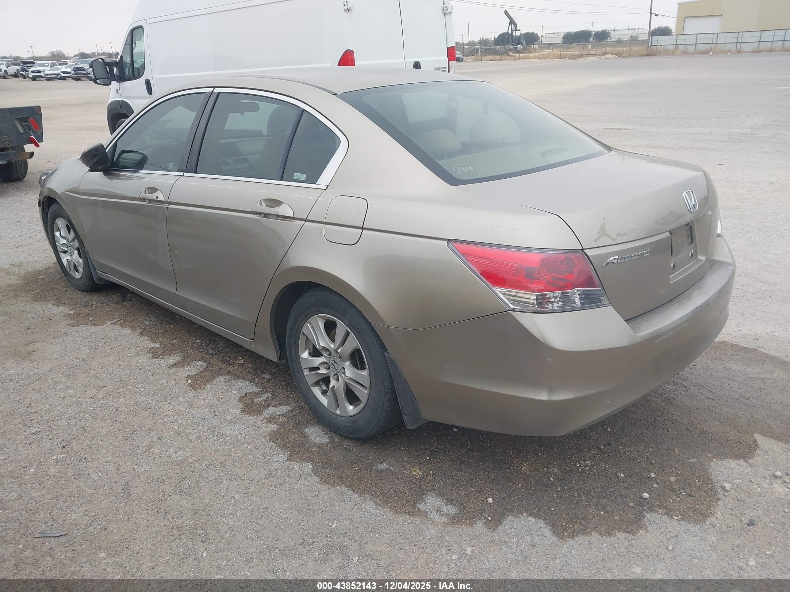 HONDA ACCORD image 3
