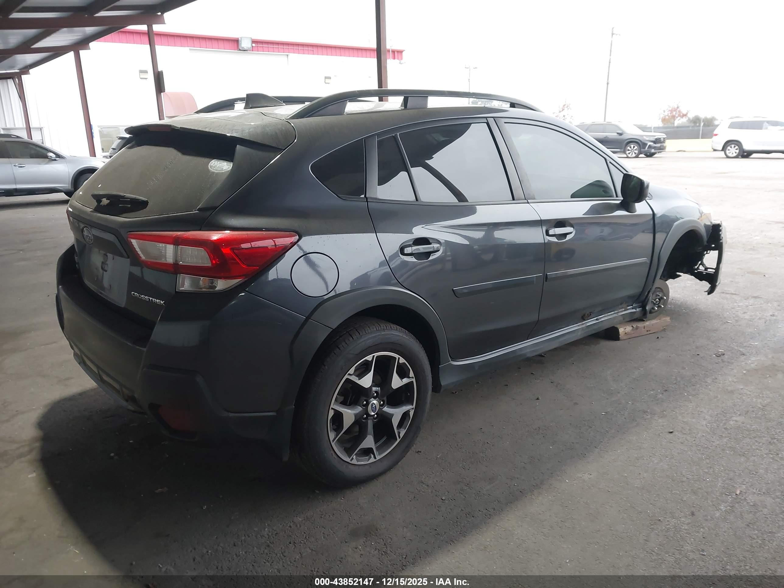 SUBARU CROSSTREK image 4