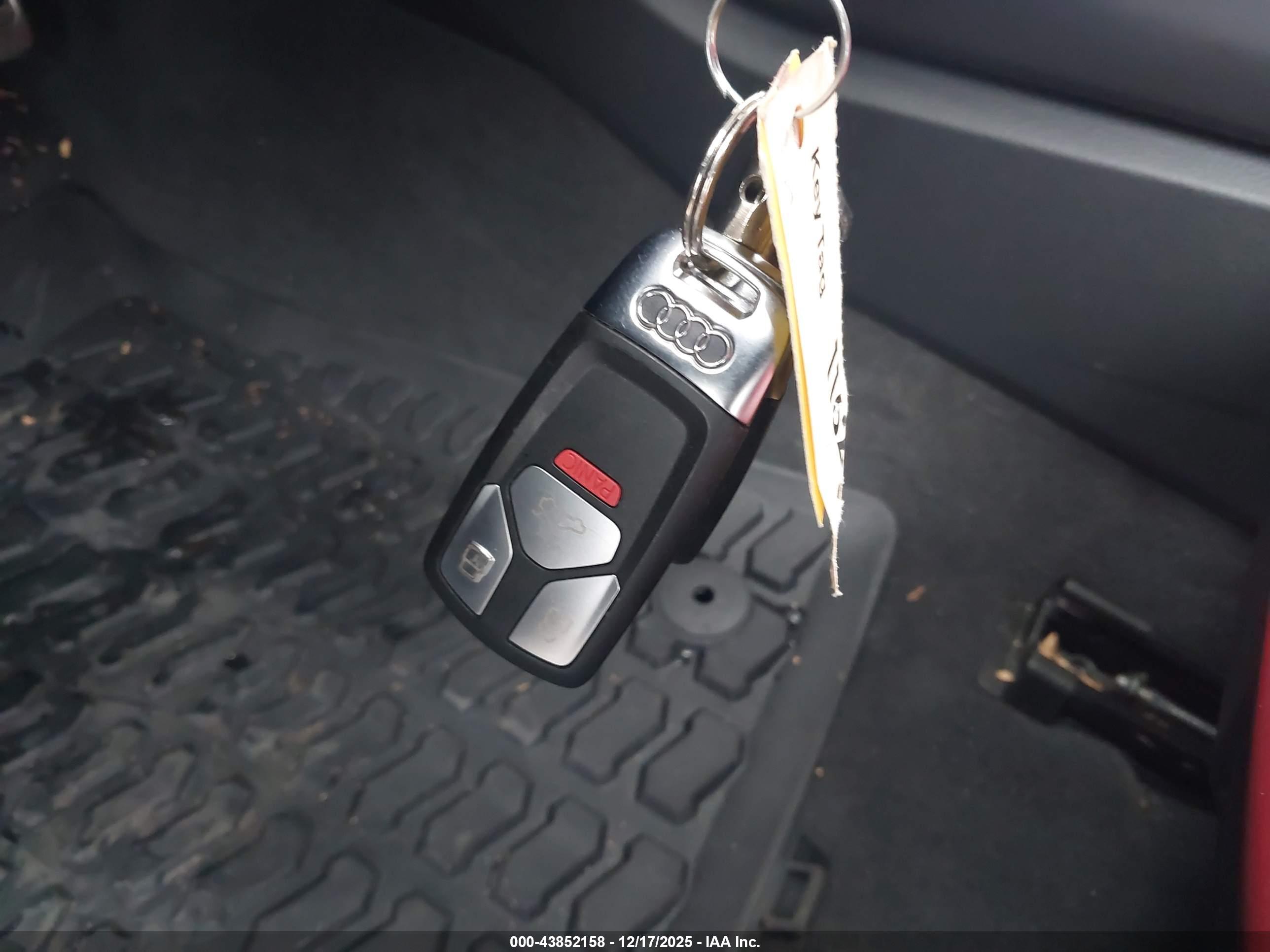 AUDI SQ5 image 11