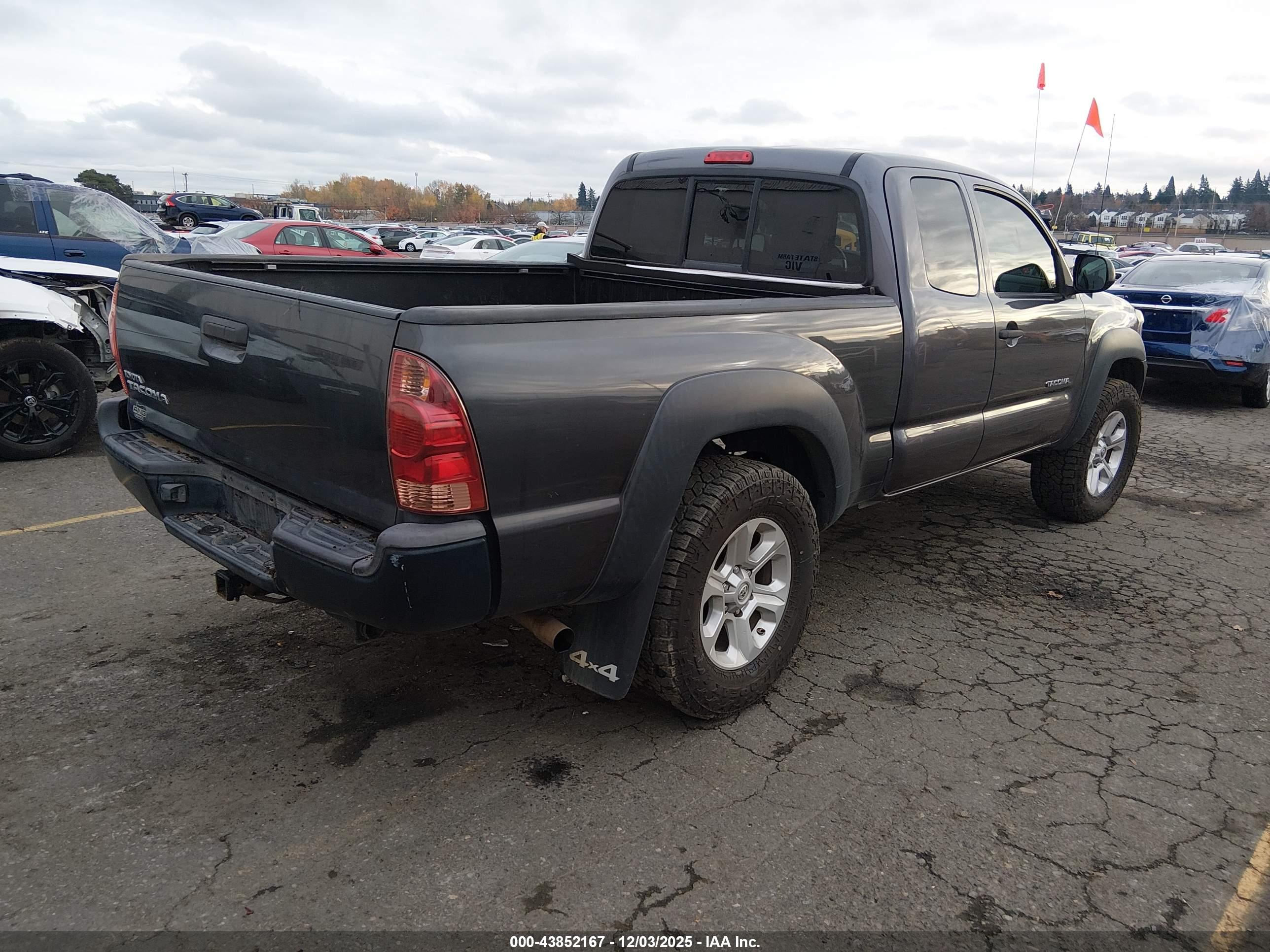 TOYOTA TACOMA image 4