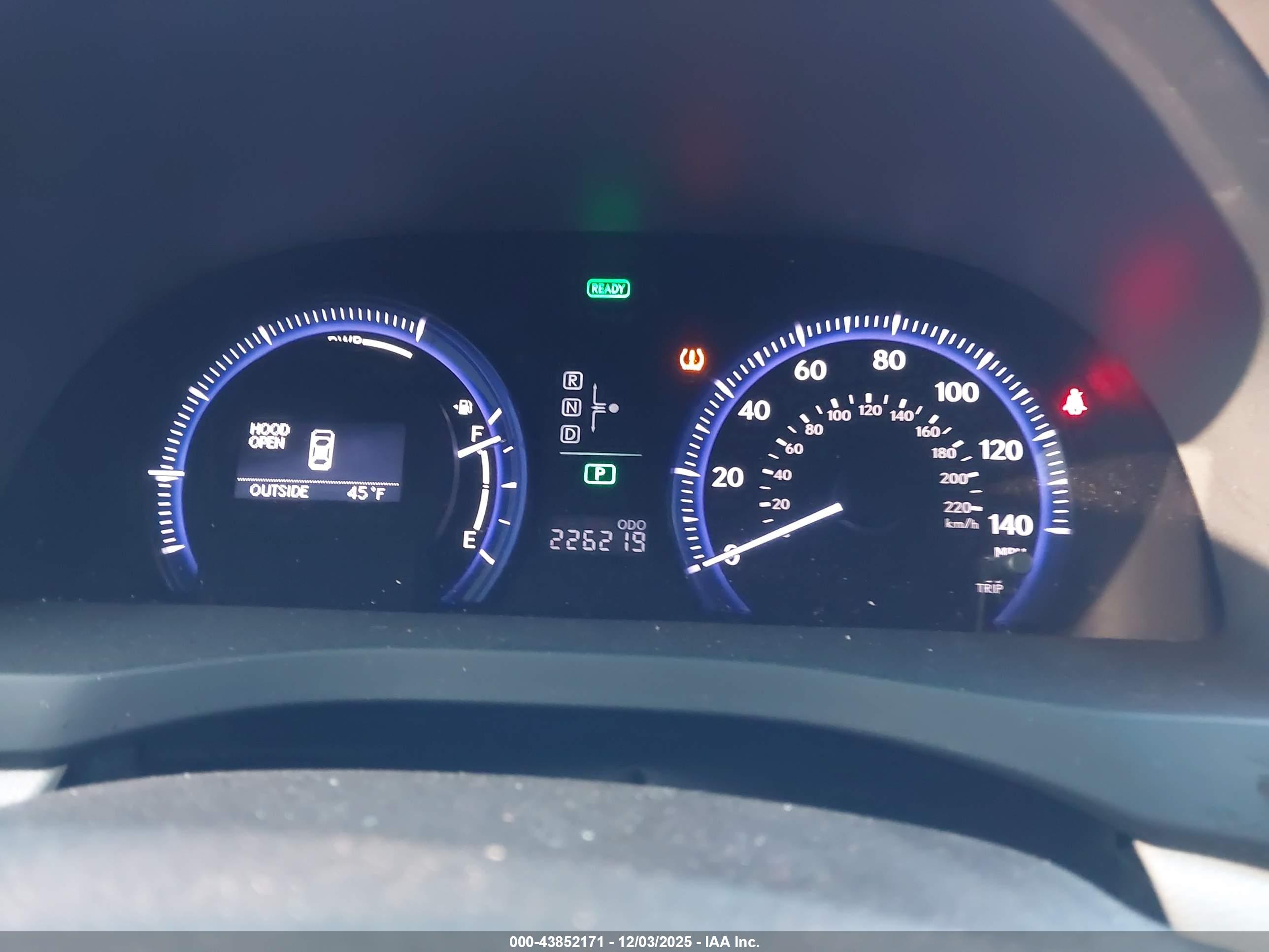 LEXUS HS image 7