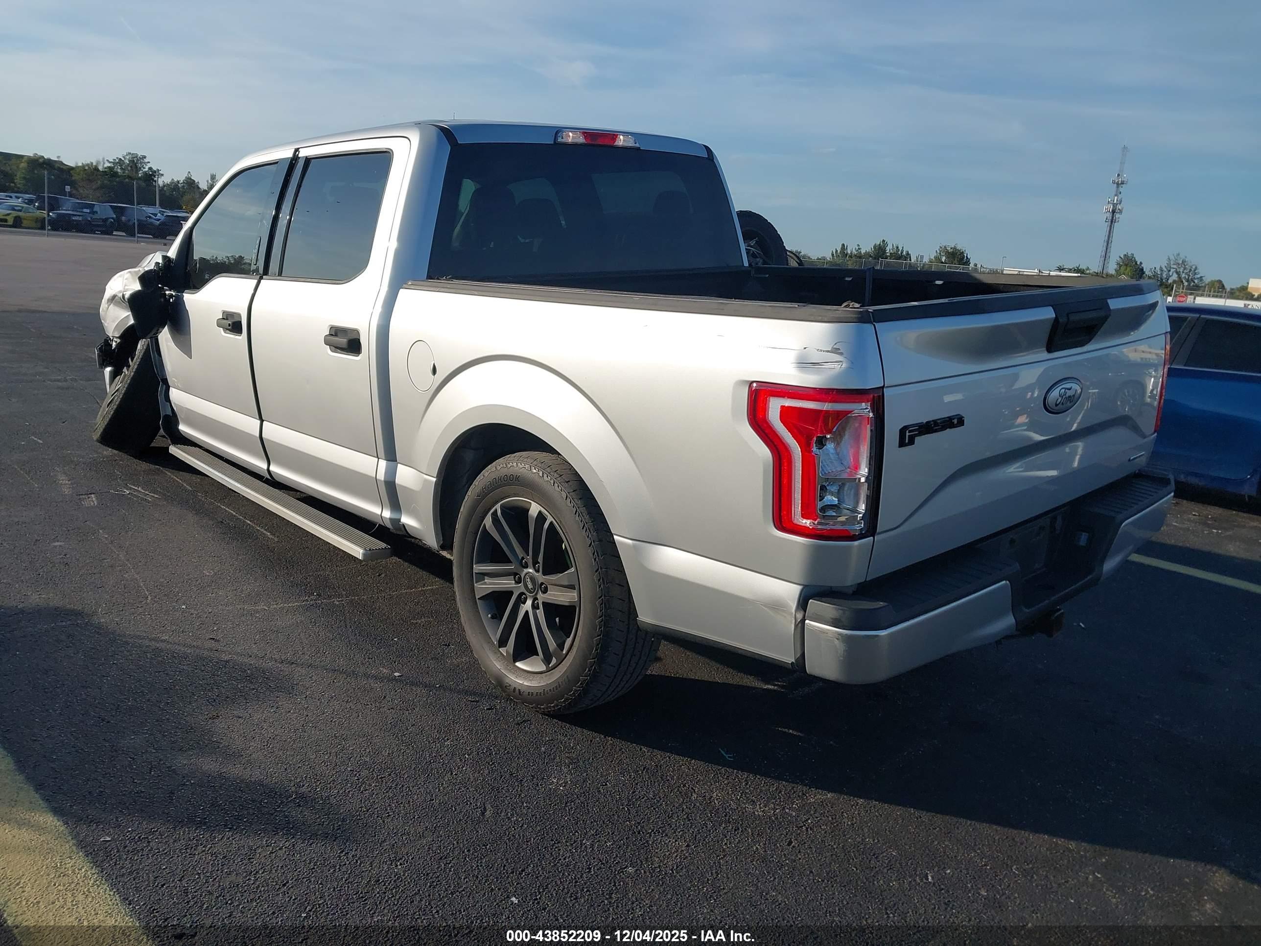 FORD F-150 image 3