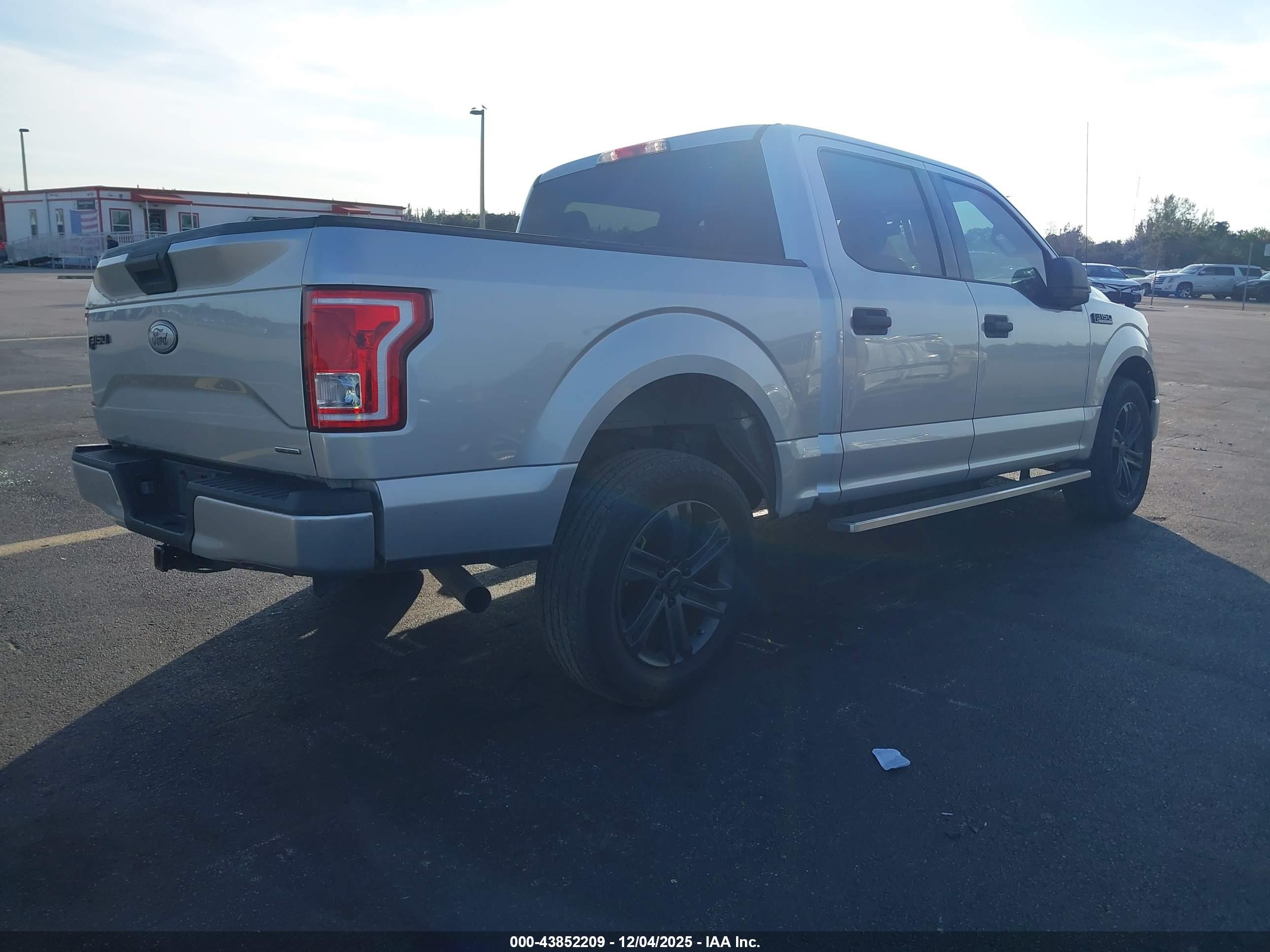 FORD F-150 image 4