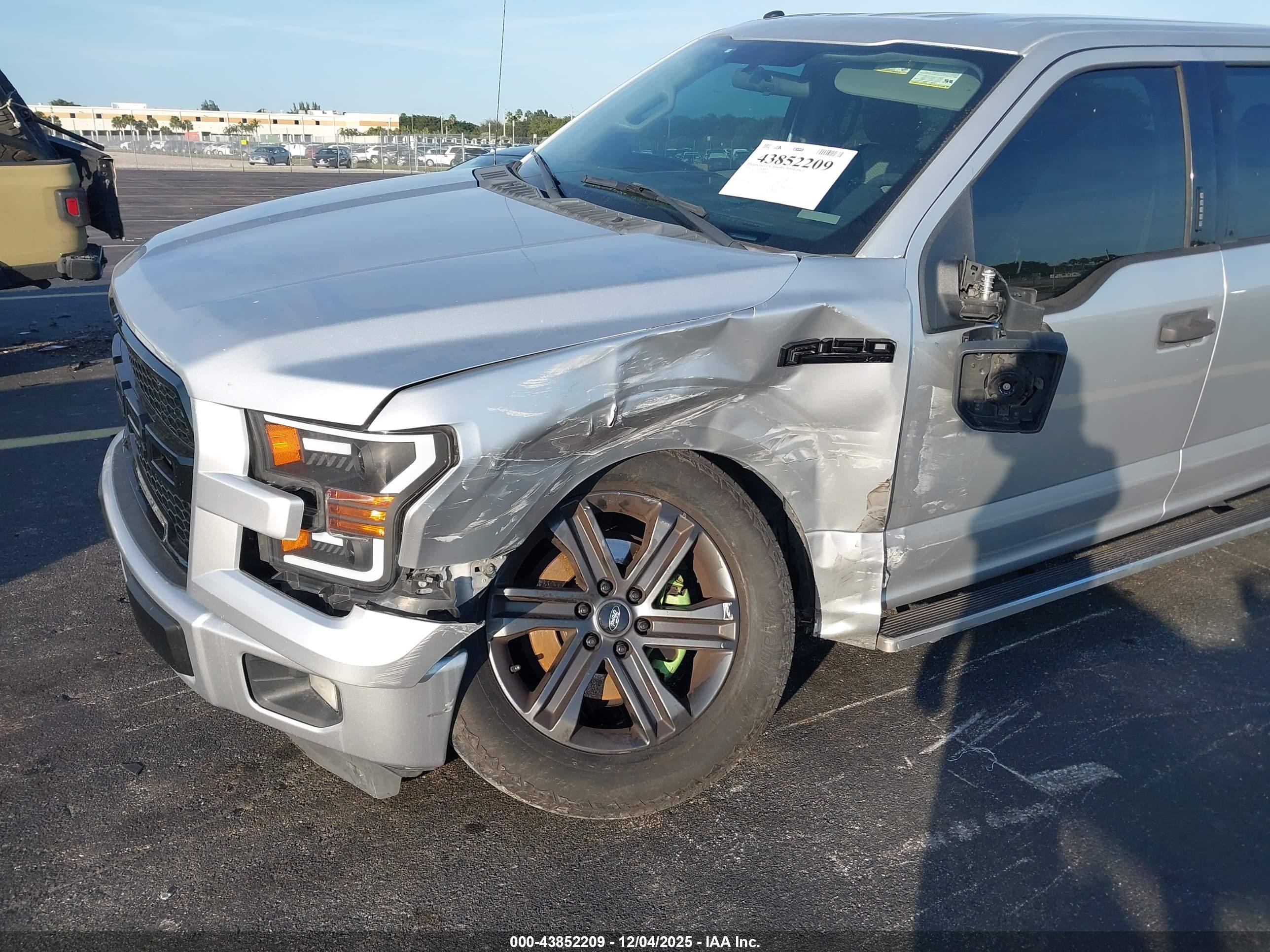 FORD F-150 image 6