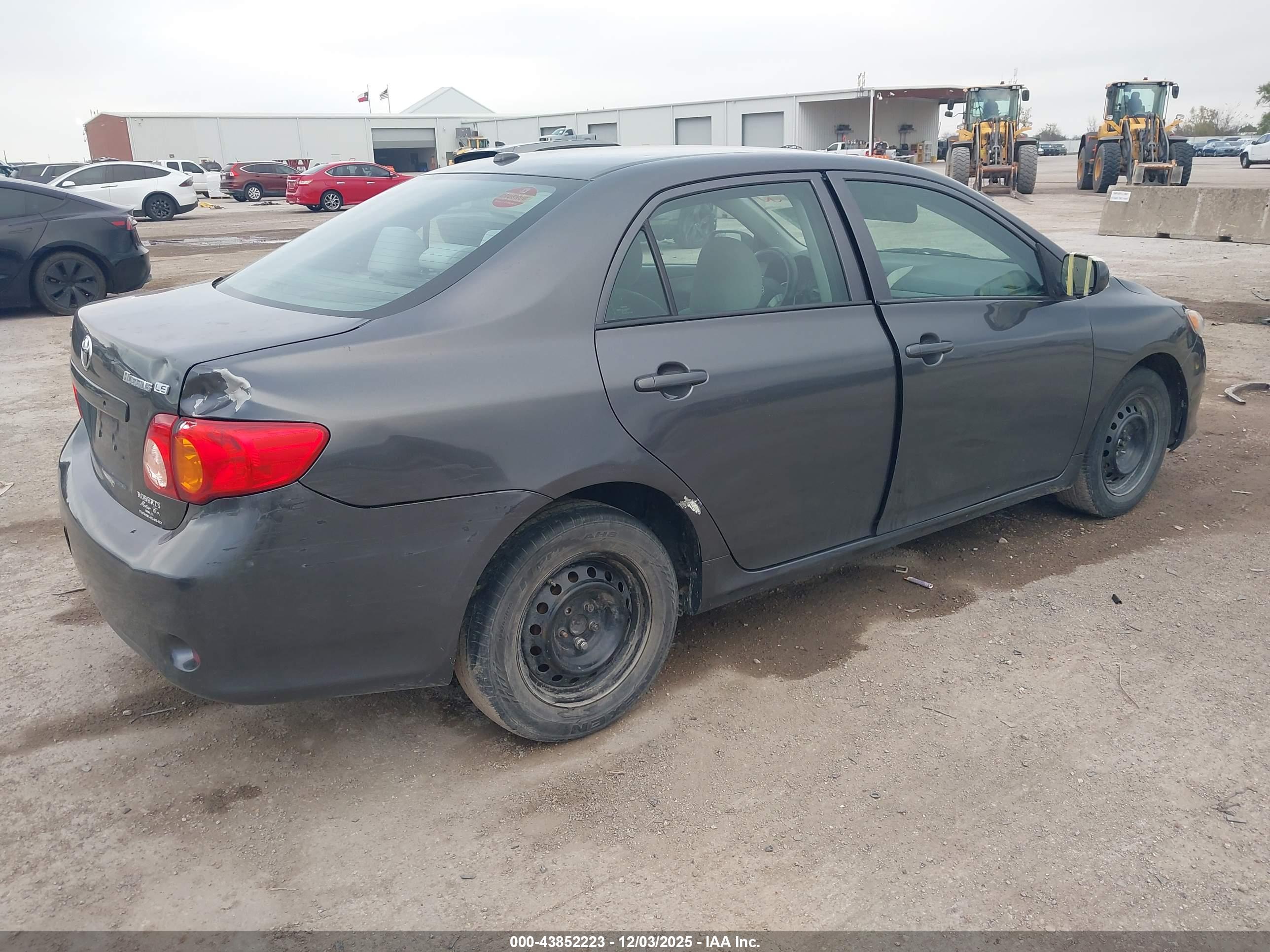 TOYOTA COROLLA image 4