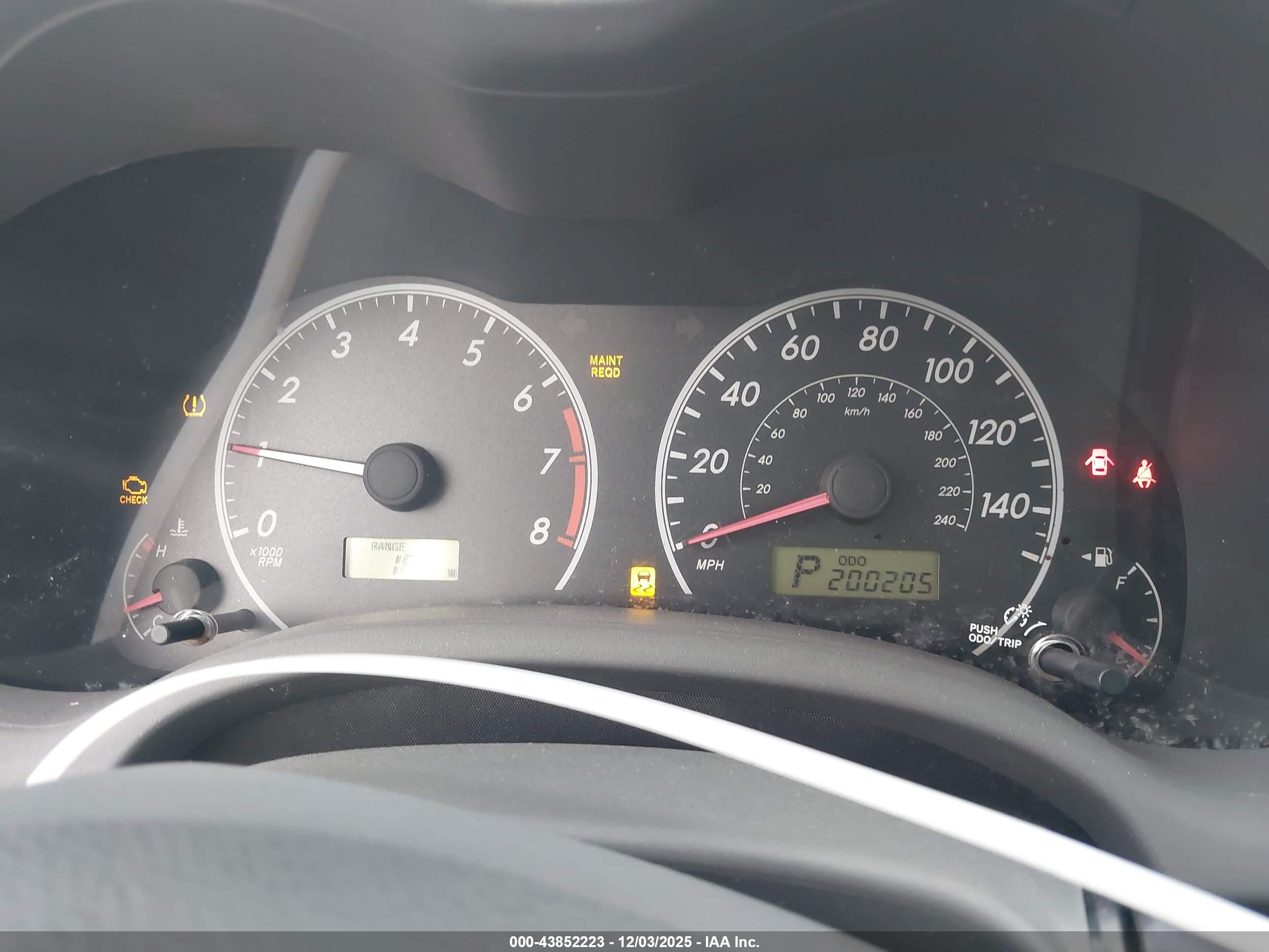 TOYOTA COROLLA image 7