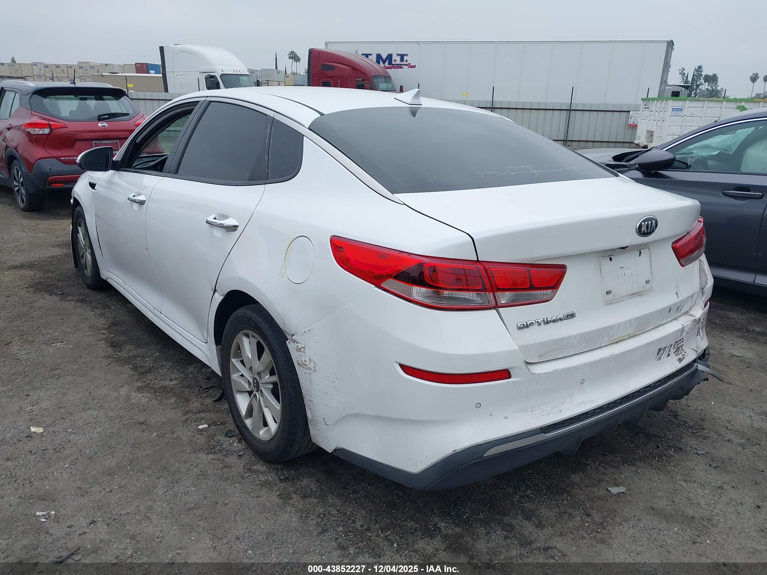 KIA OPTIMA image 3