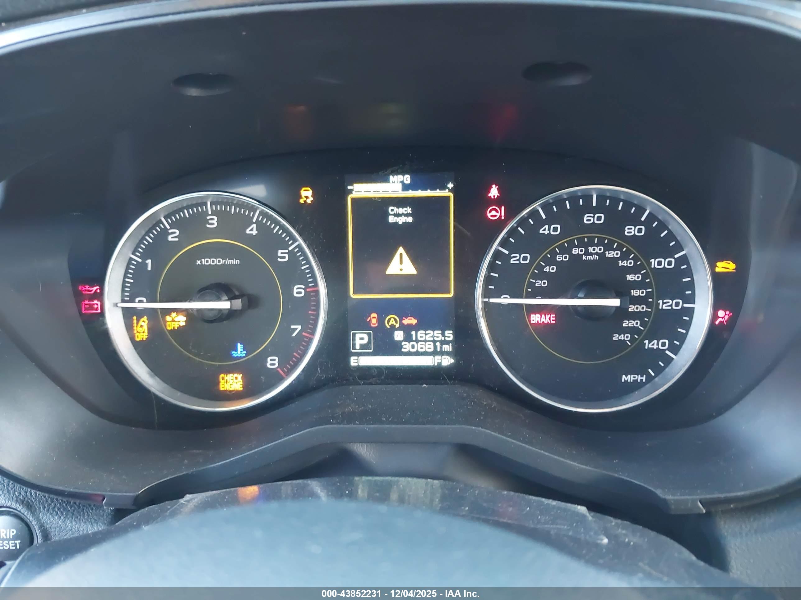 SUBARU CROSSTREK image 7