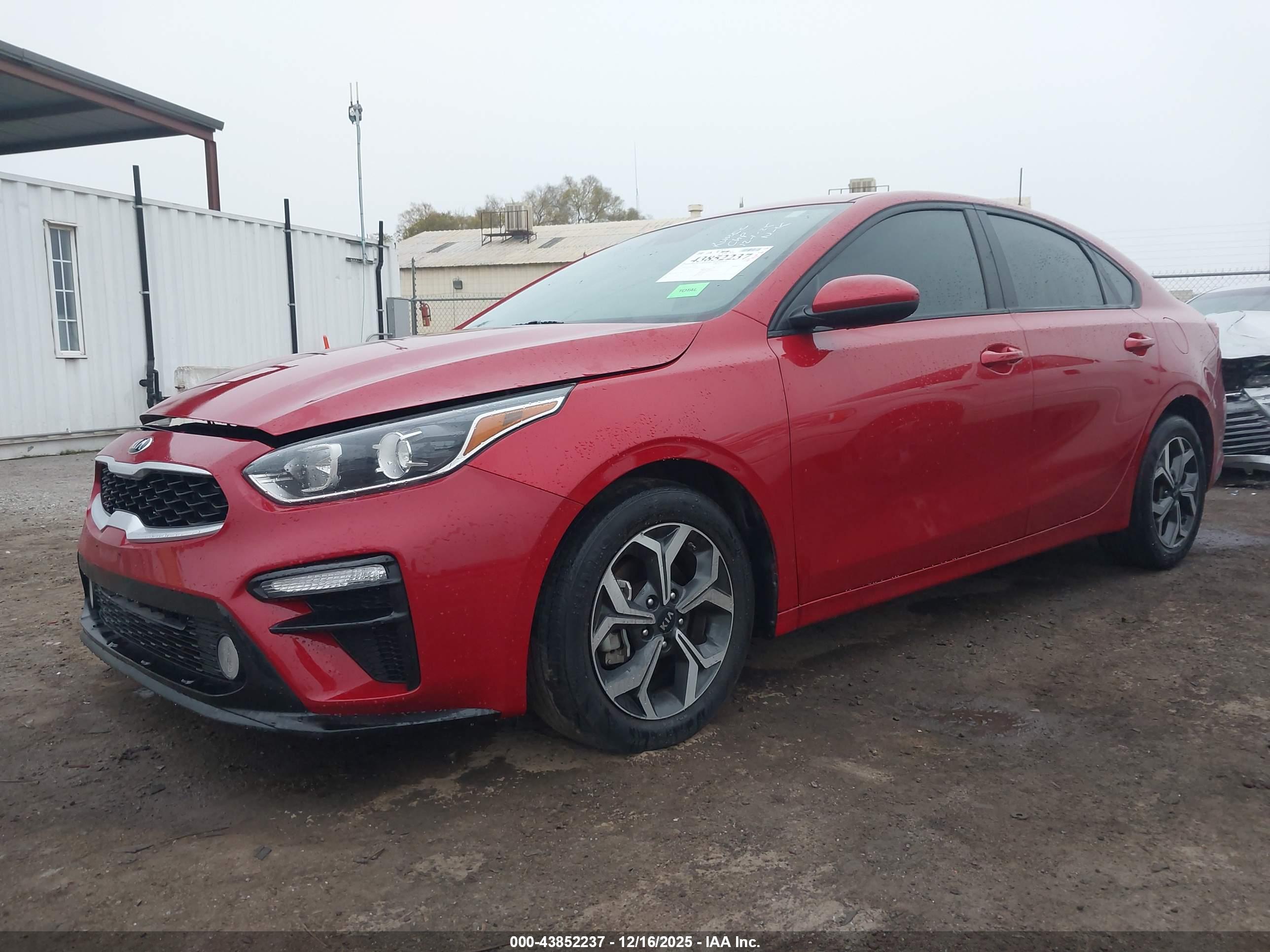 KIA FORTE image 2