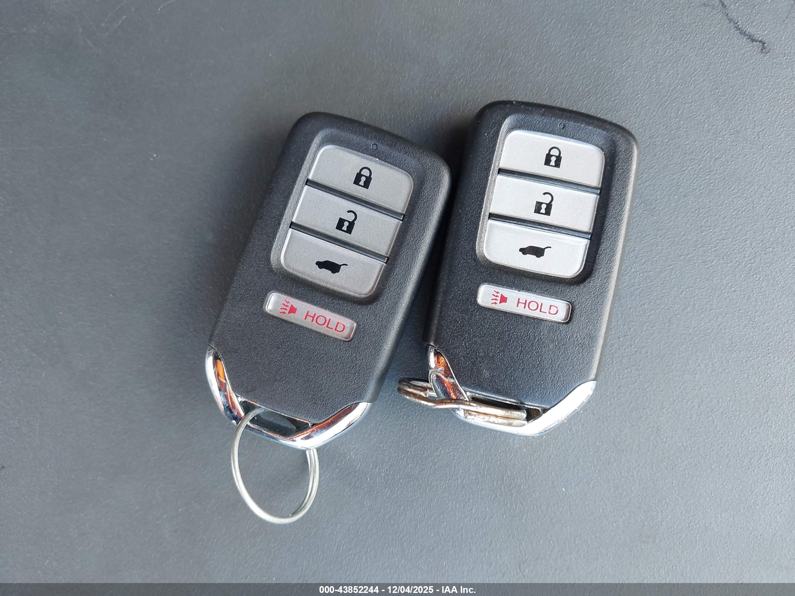 HONDA CR-V image 11
