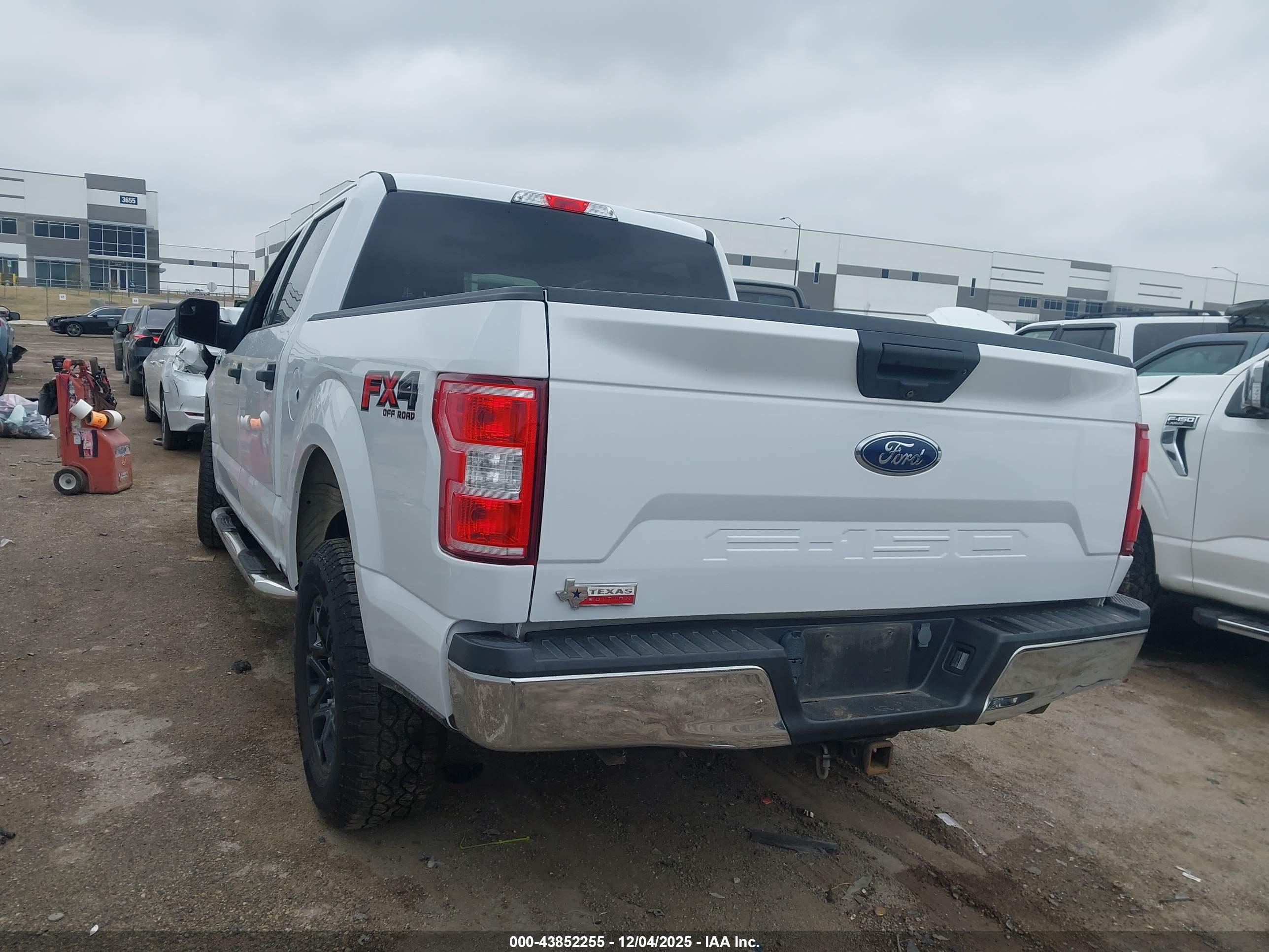 FORD F-150 image 3