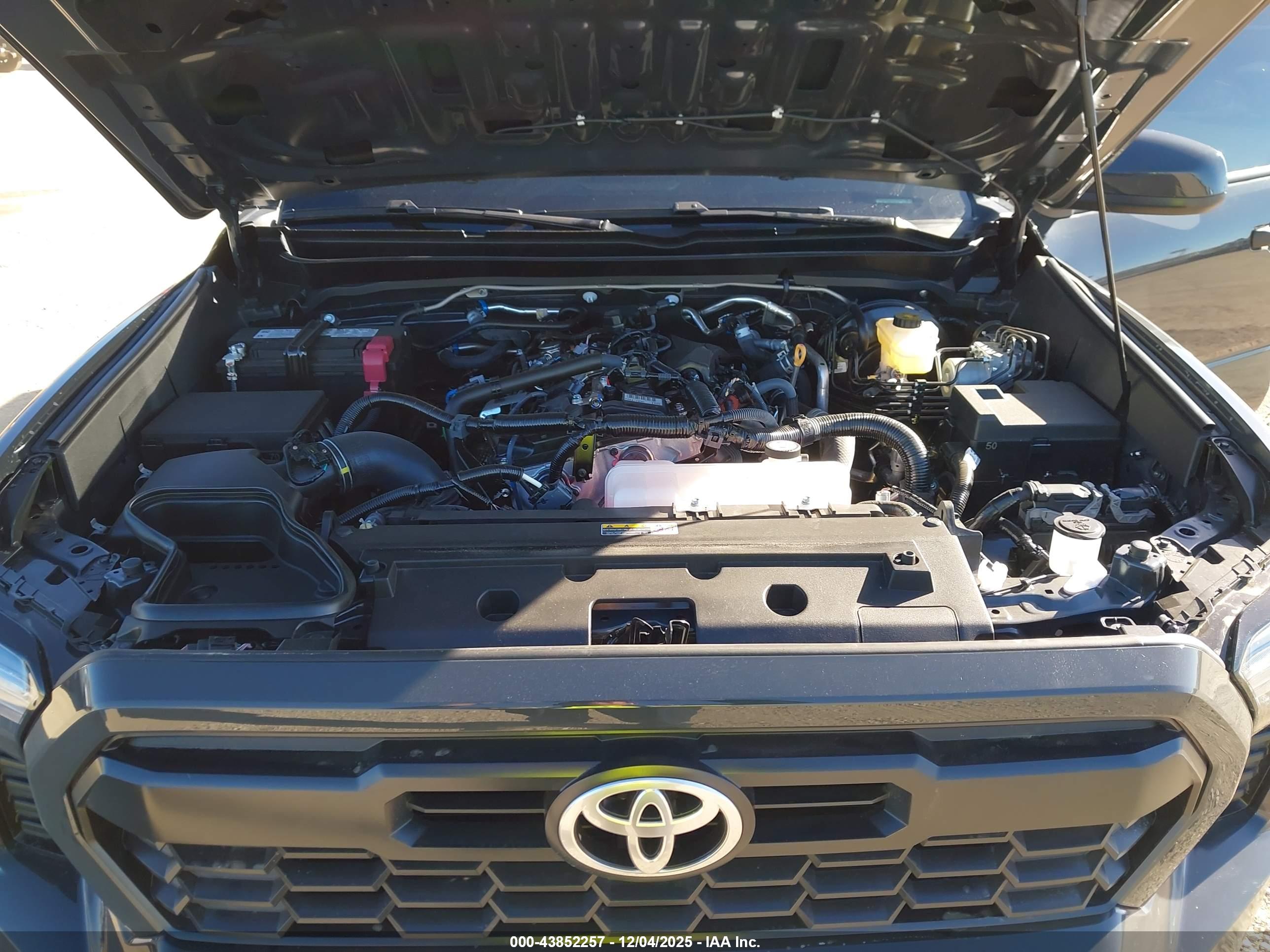 TOYOTA TACOMA image 10