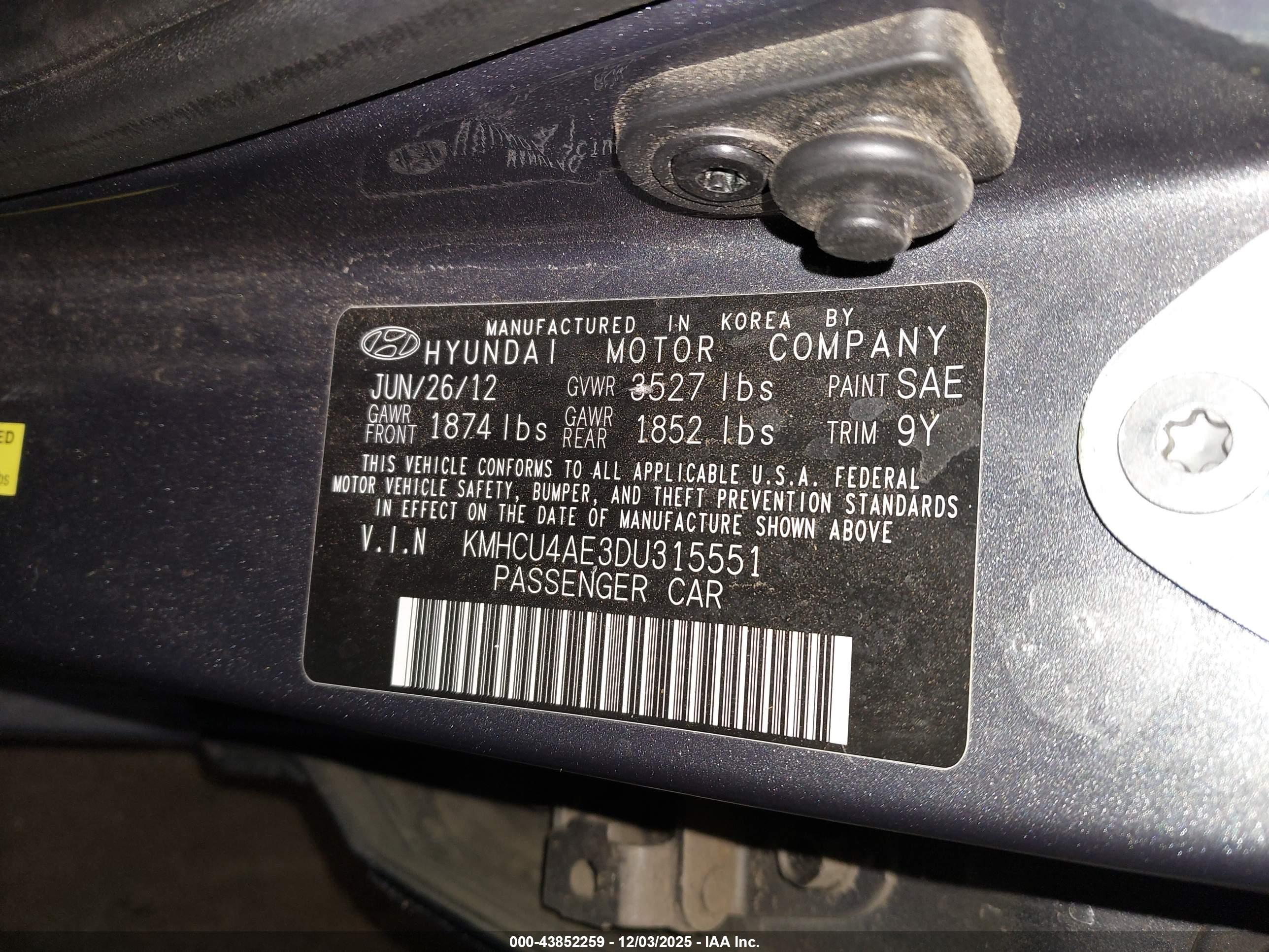 HYUNDAI ACCENT image 9