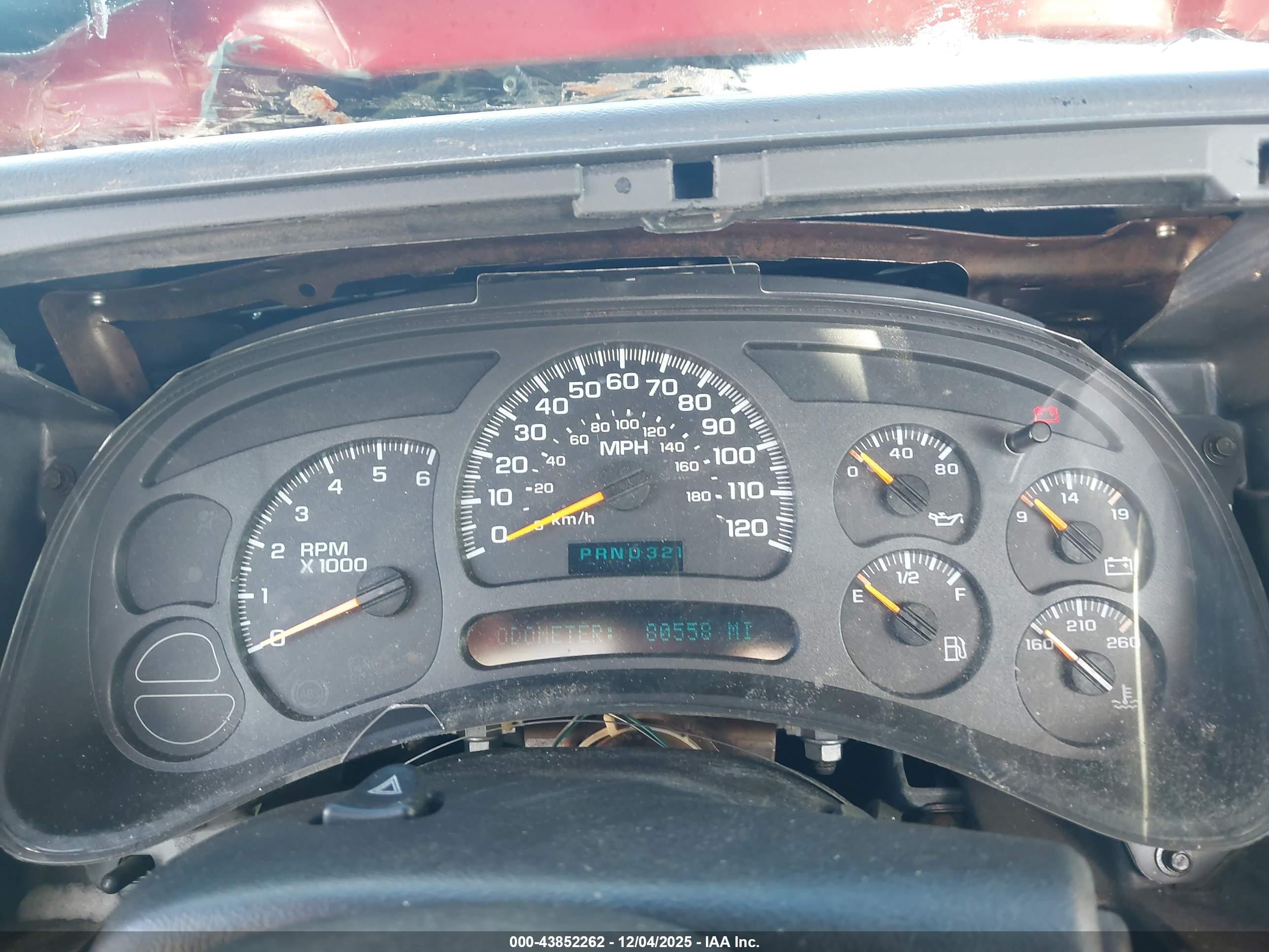 CHEVROLET SILVERADO image 7