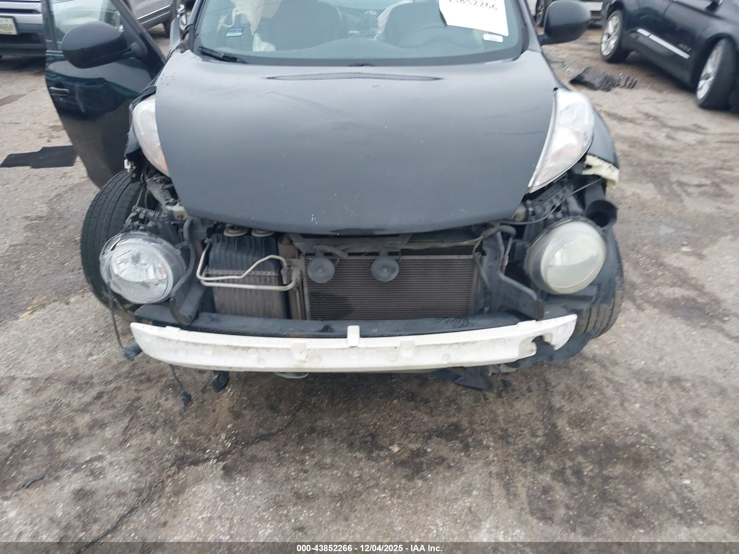 NISSAN JUKE image 6
