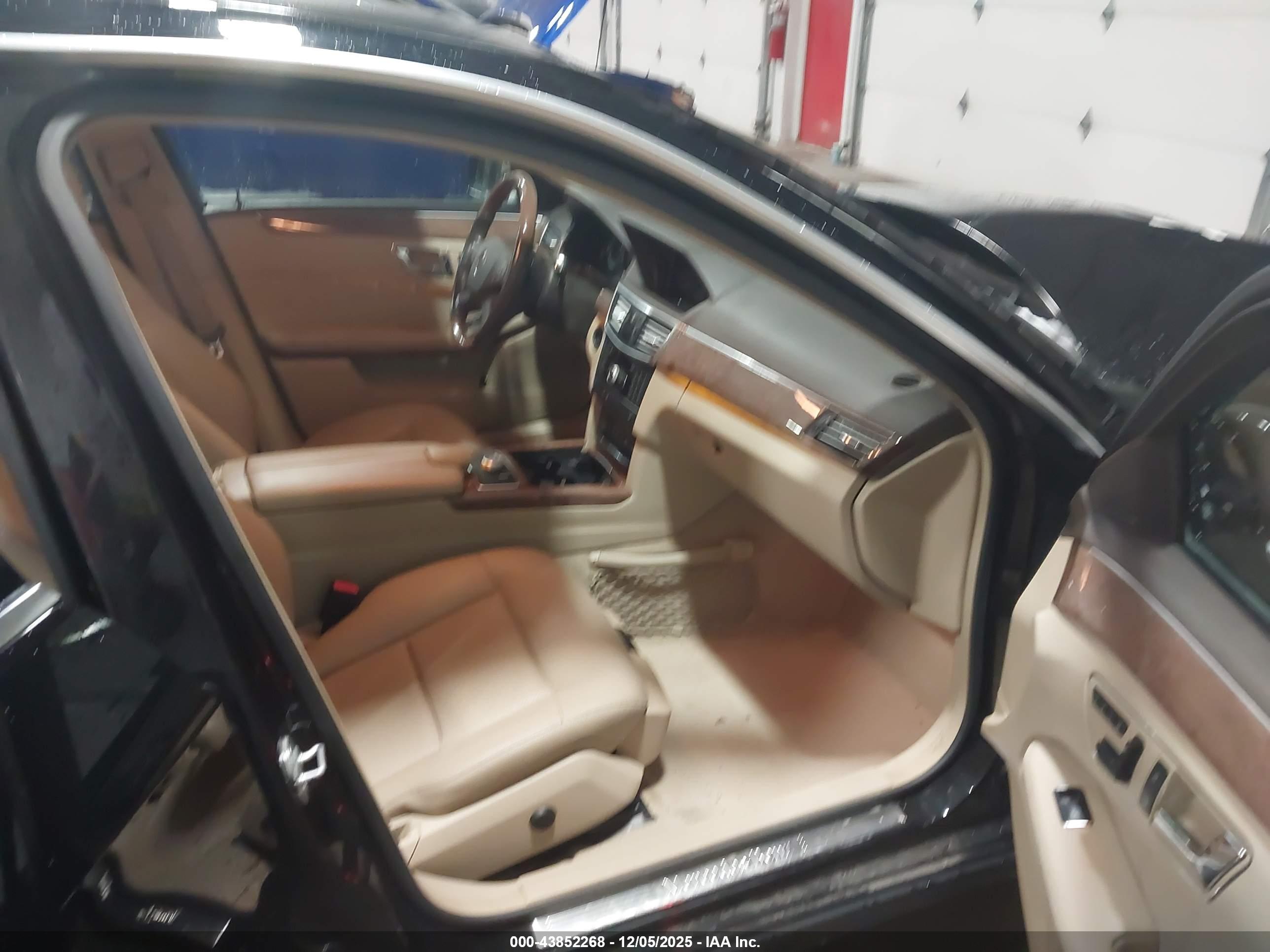 MERCEDES-BENZ E image 5