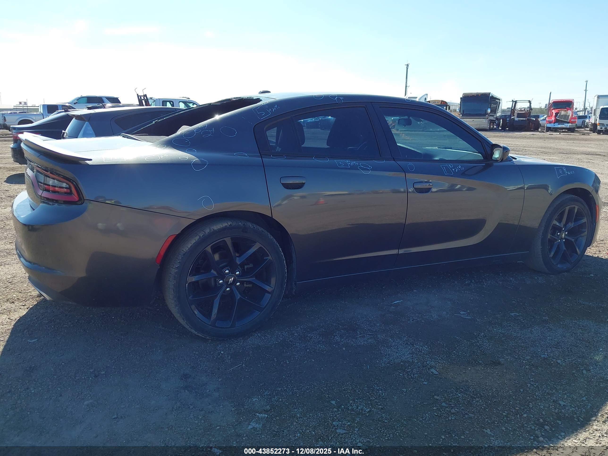 DODGE CHARGER image 4