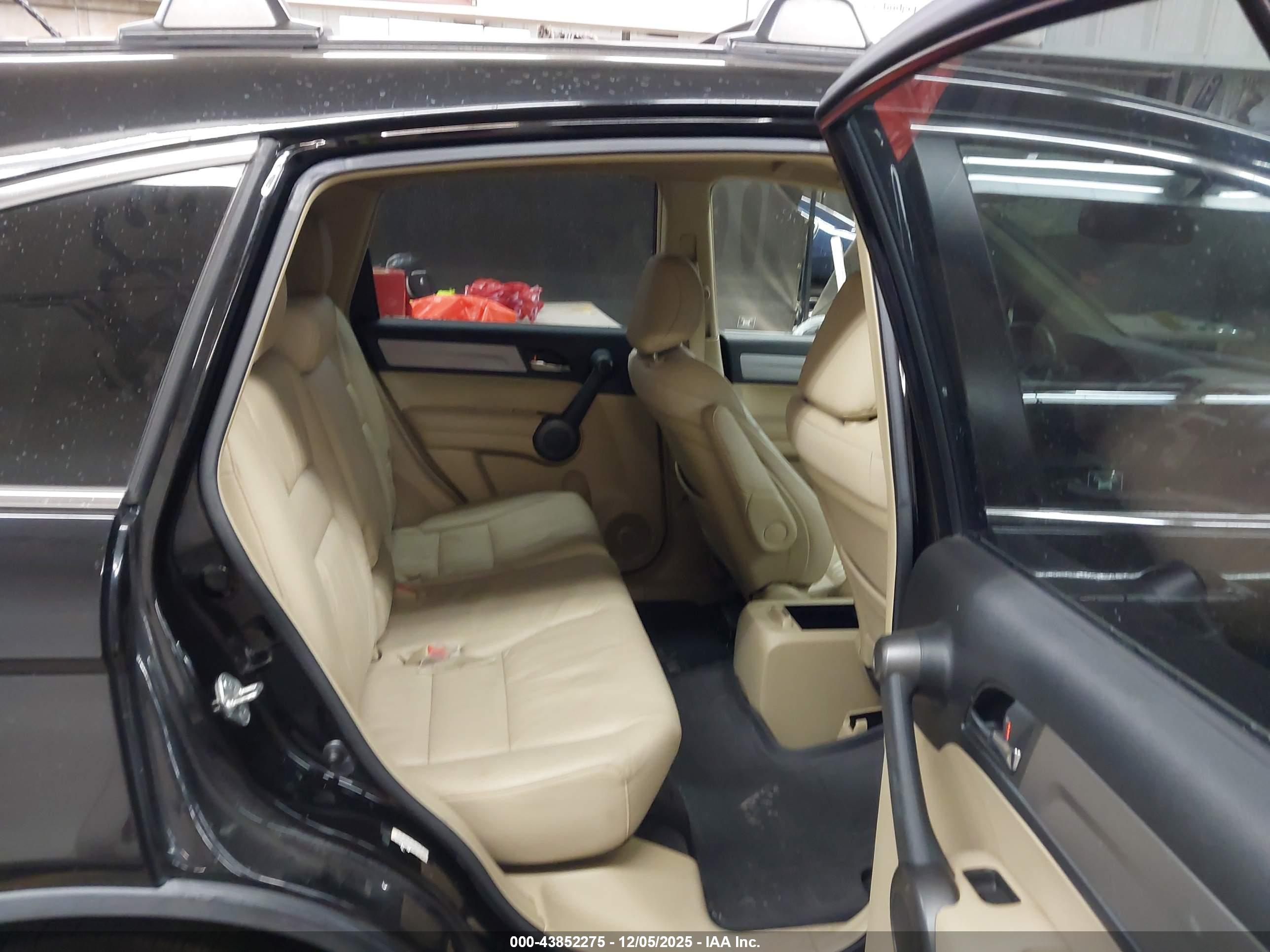 HONDA CR-V image 8