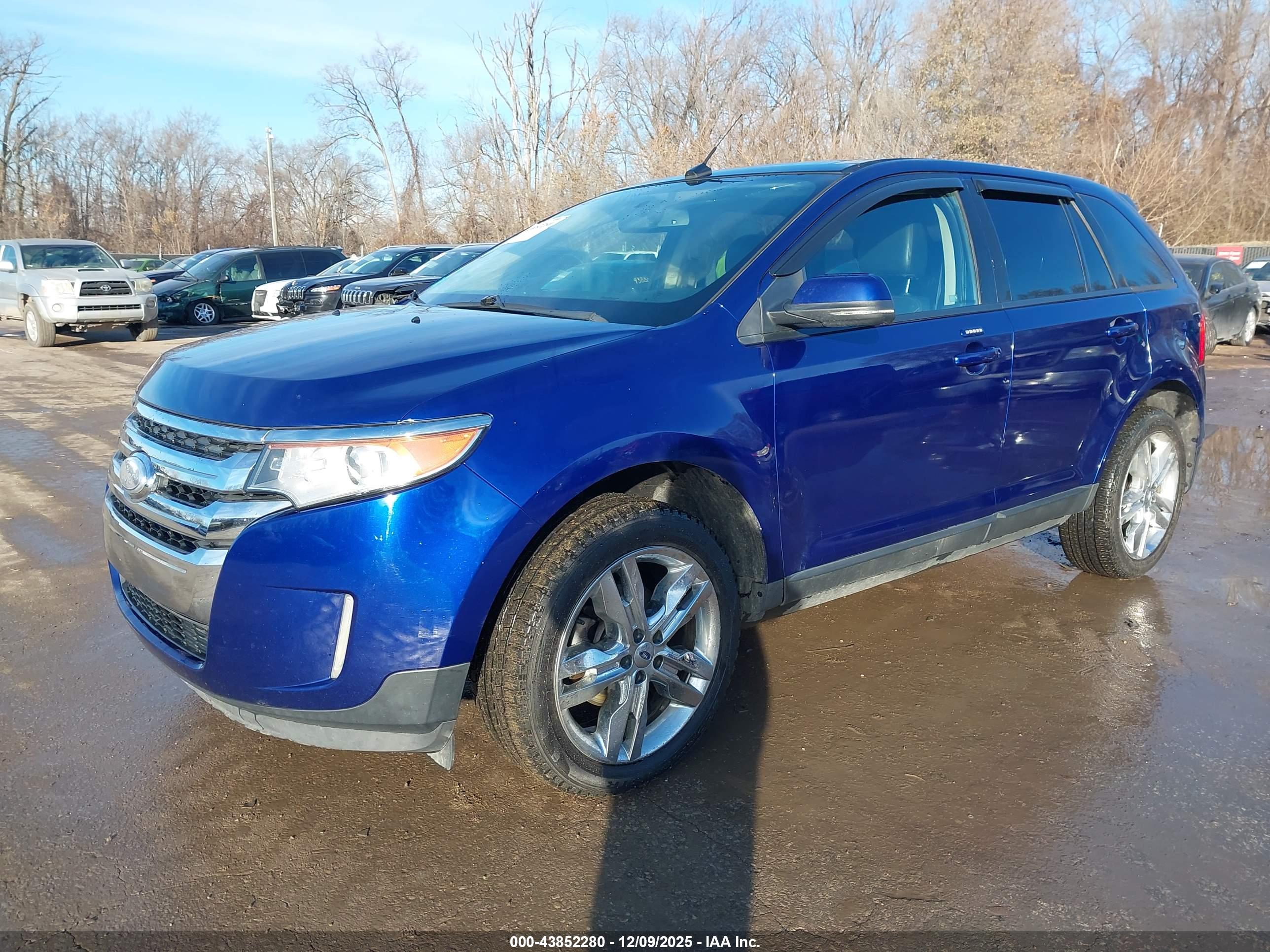 FORD EDGE image 2