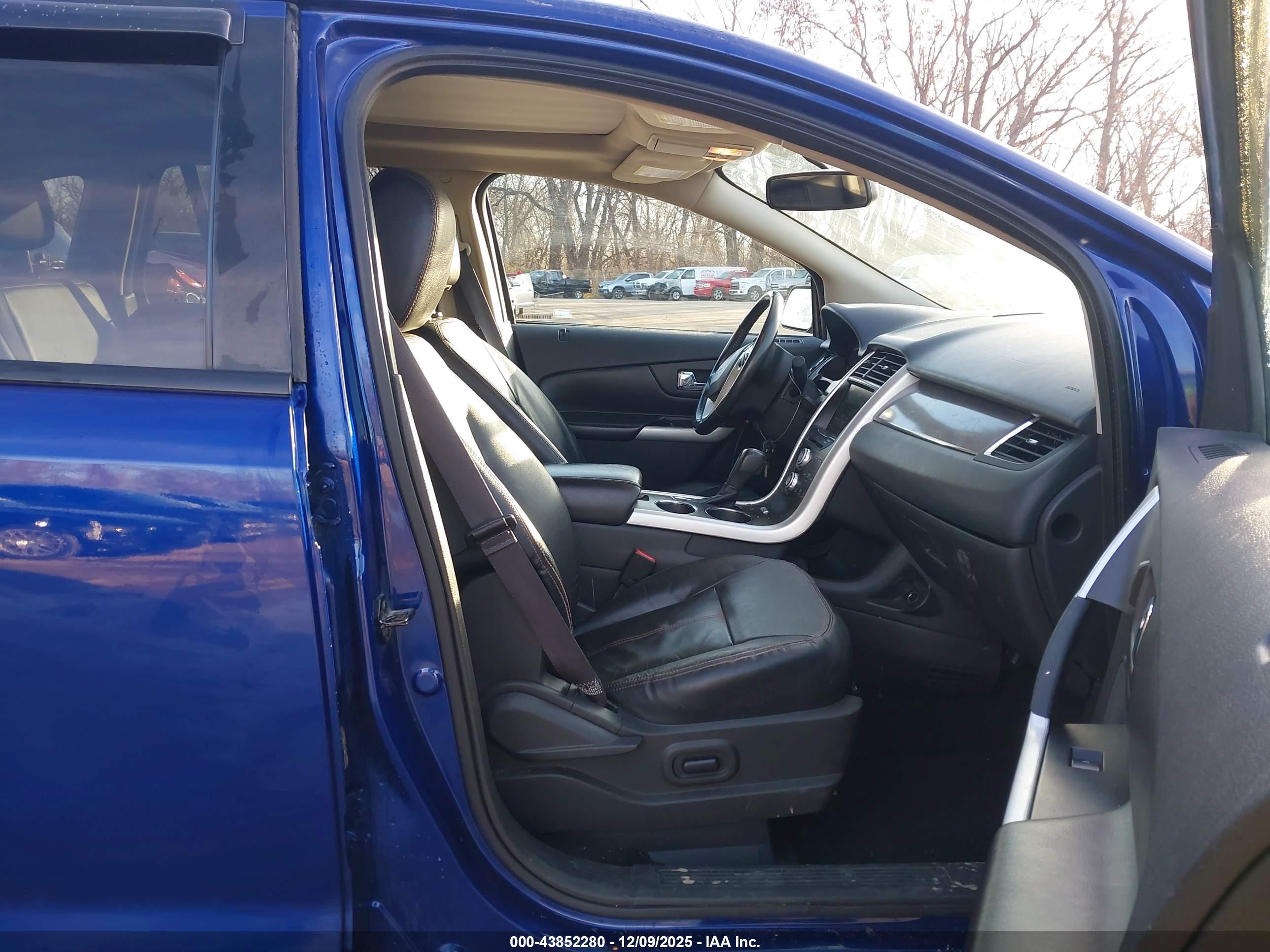 FORD EDGE image 5